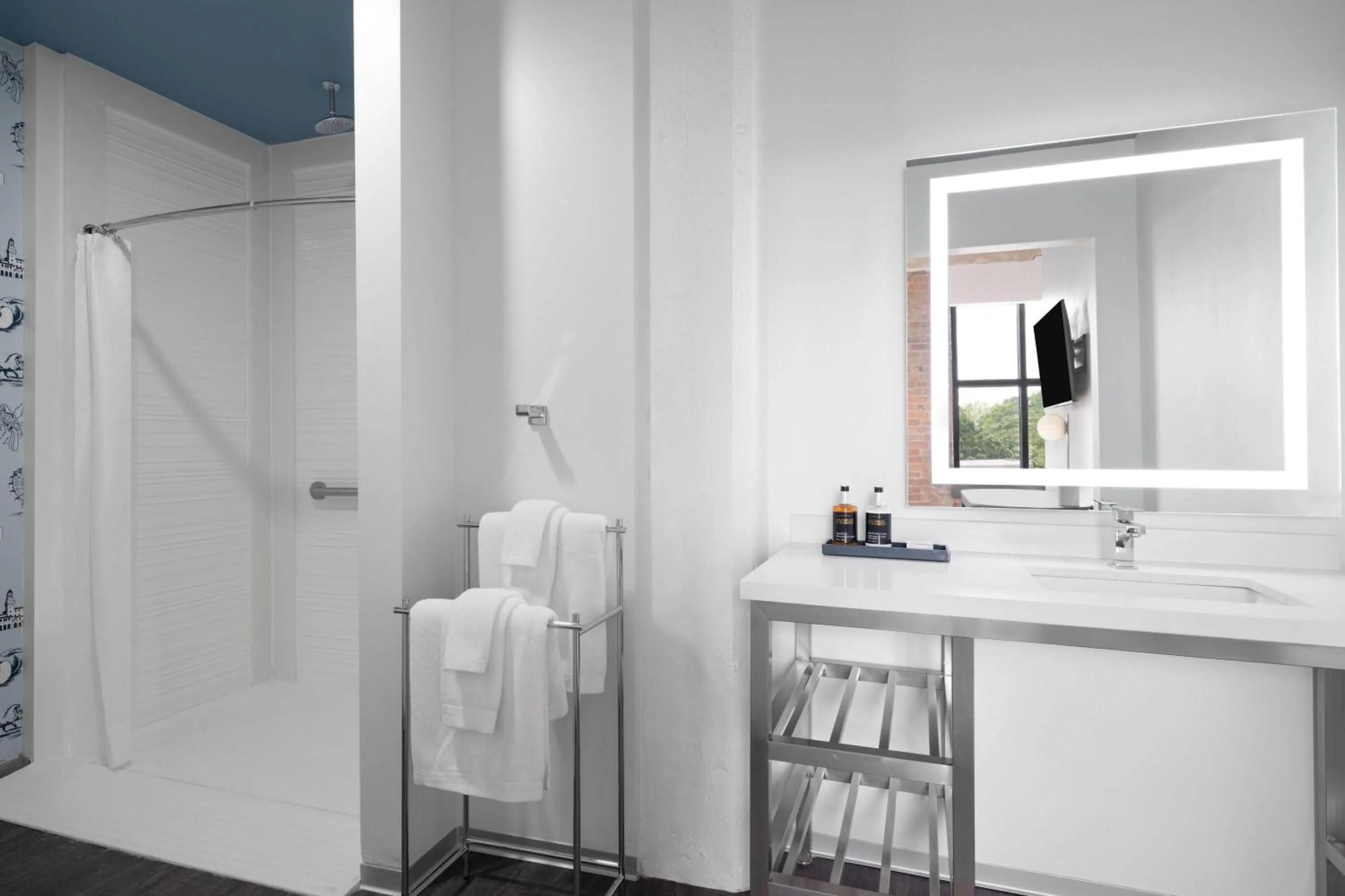 Bathroom in Origin Atlanta, a Wyndham Hotel