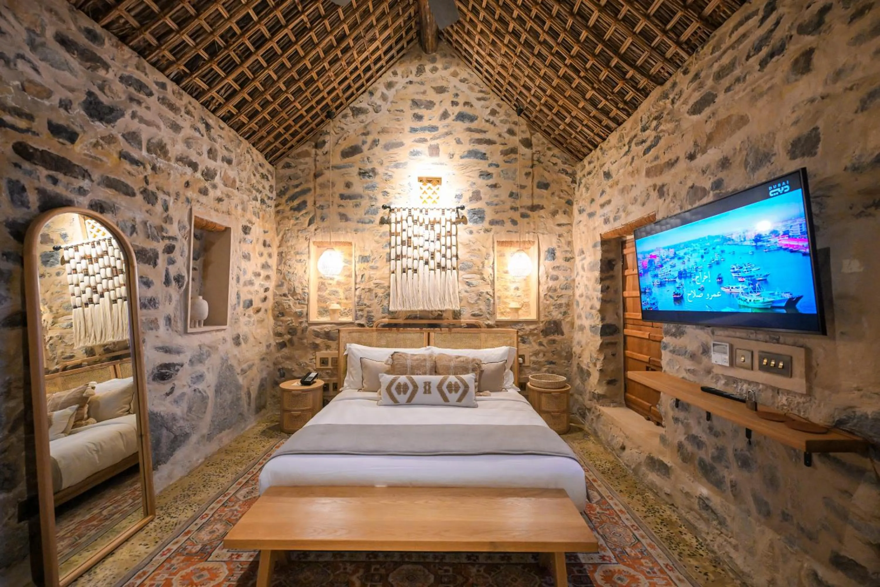 Bed in Najd Al Meqsar, By Sharjah Collection - Adults Only