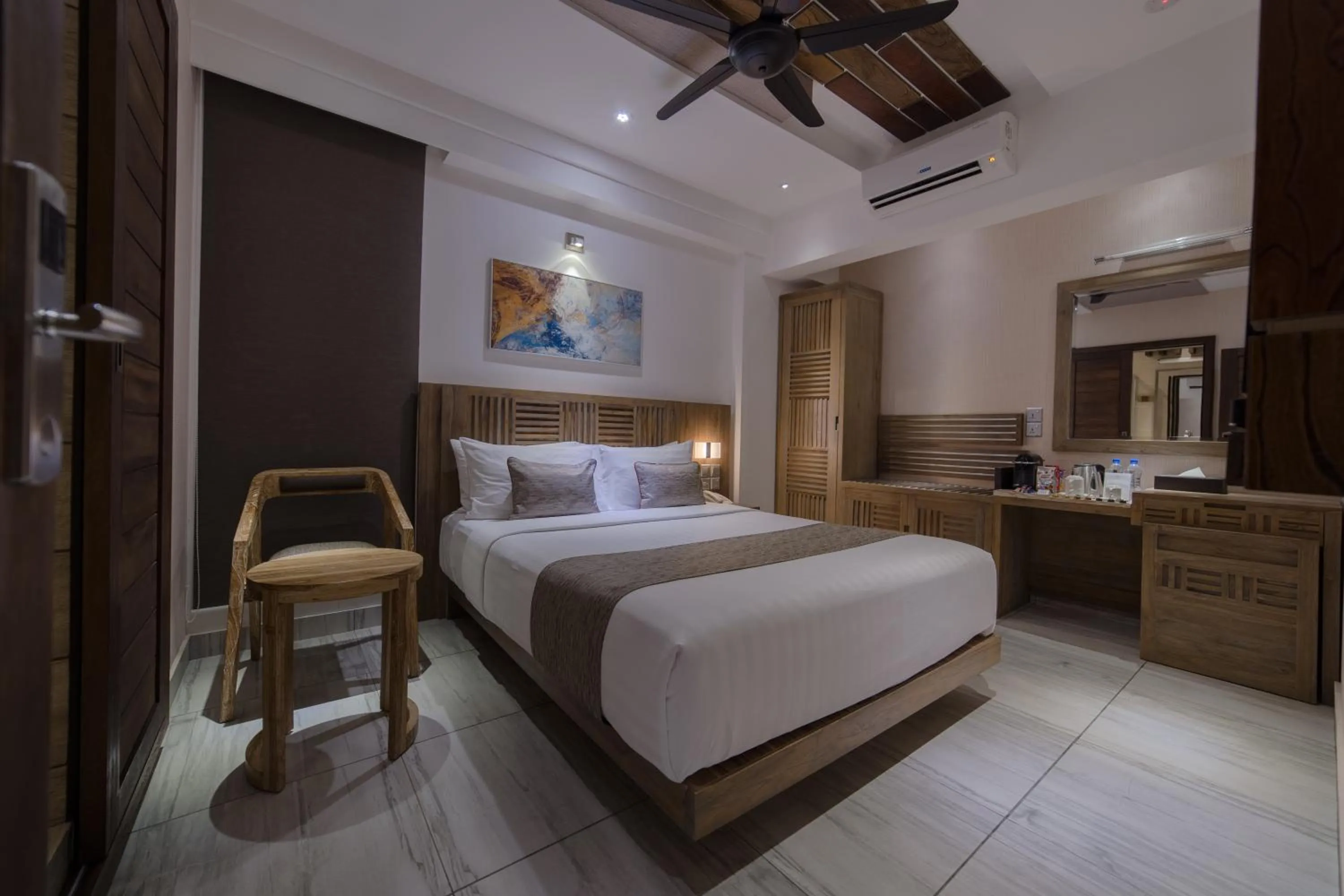Photo of the whole room, Bed in Hotel Ocean Grand at Hulhumale