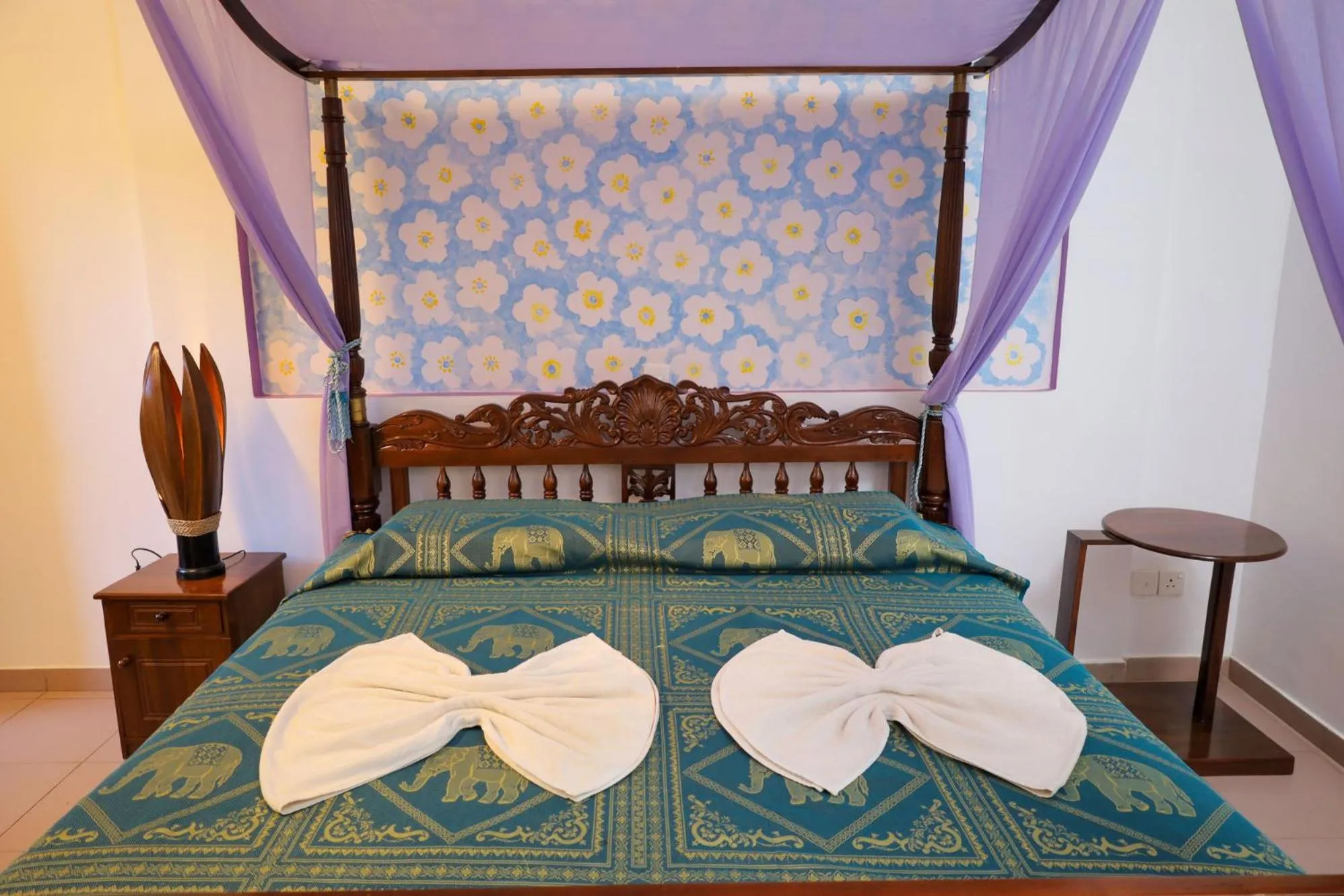 Bed in Solomon Beach Hotel