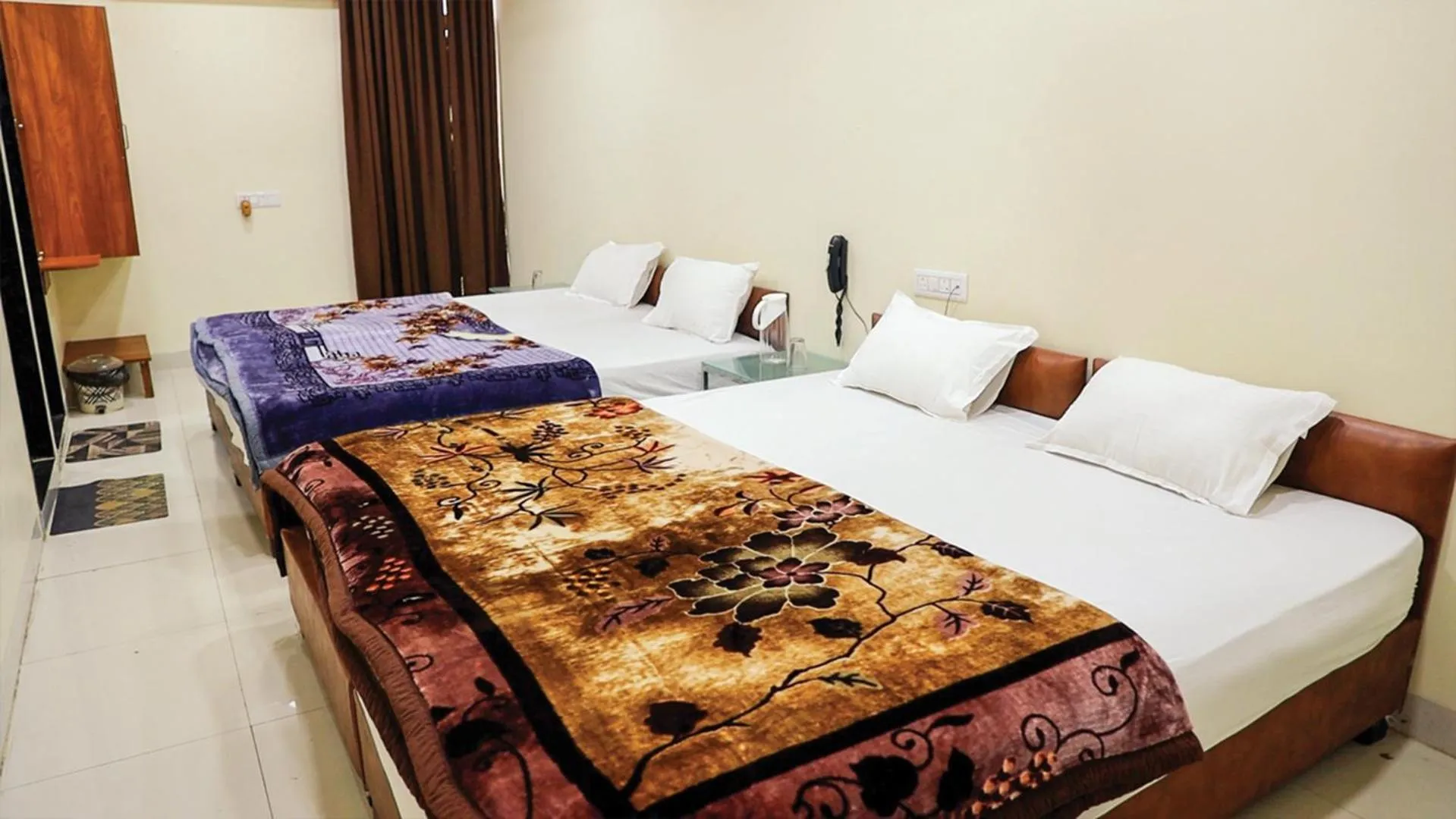 Photo of the whole room, Bed in Shri Shiv Ganga Bhakt Niwas