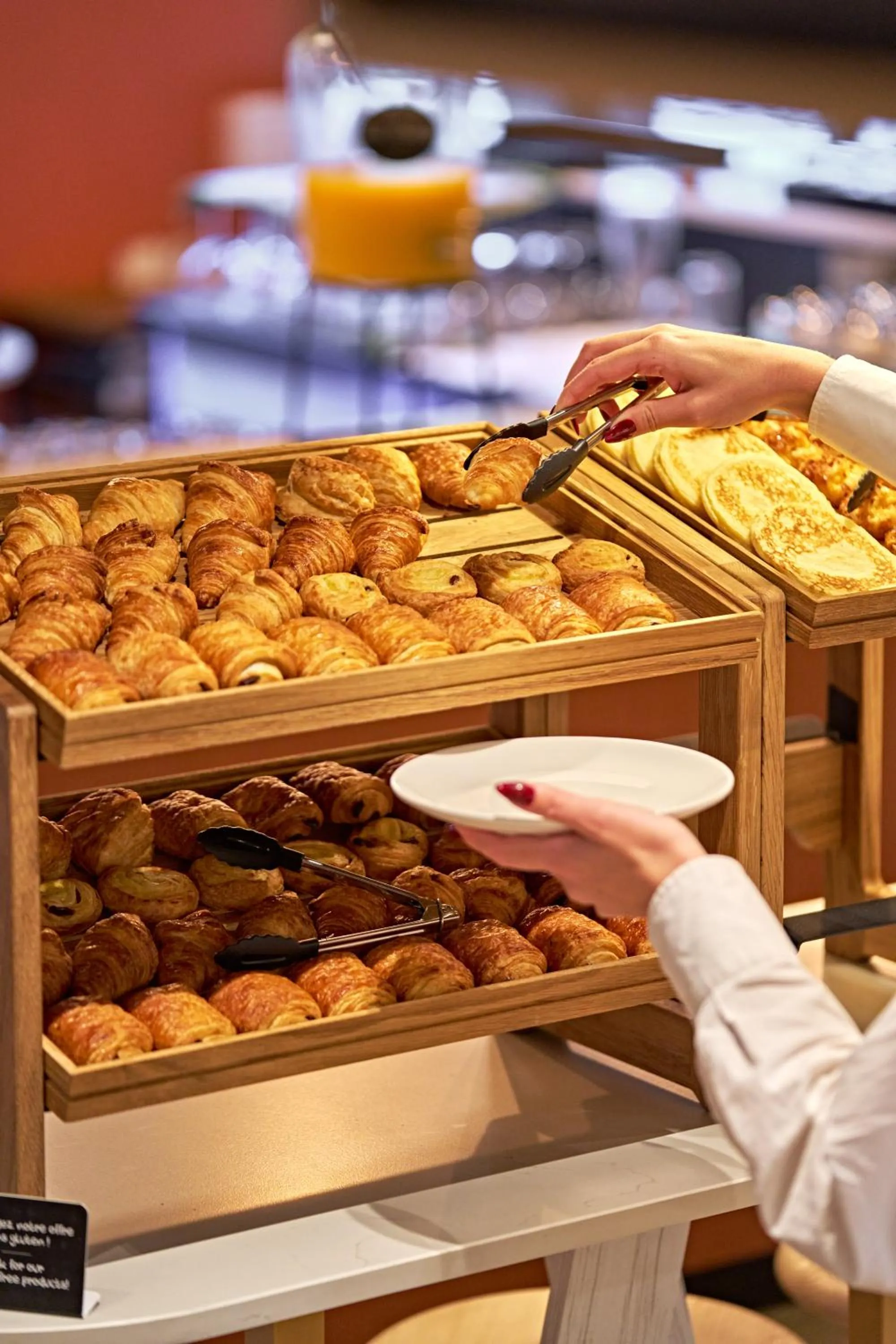 Breakfast in Novotel Rouen Centre Cathédrale