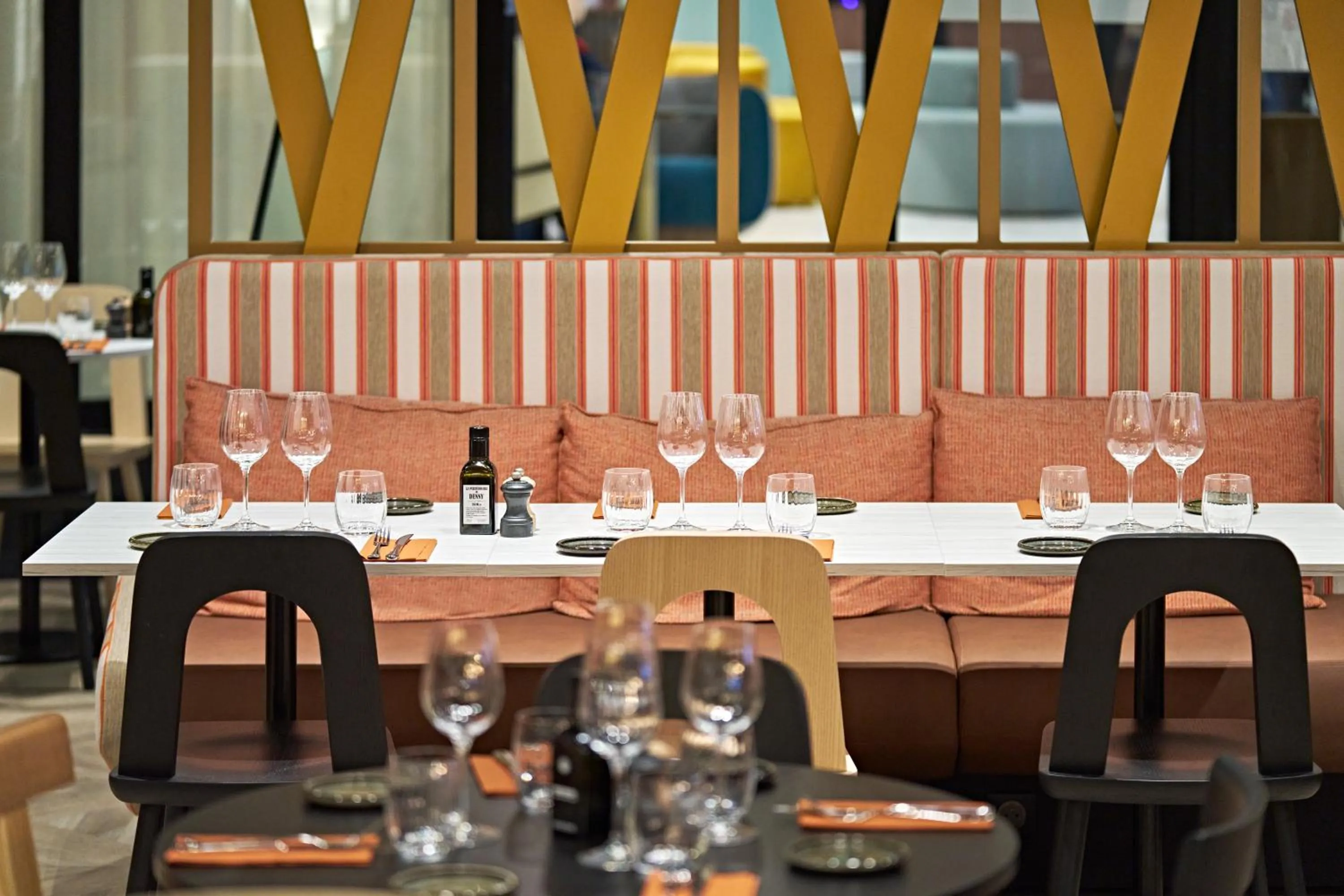 Restaurant/places to eat in Novotel Rouen Centre Cathédrale