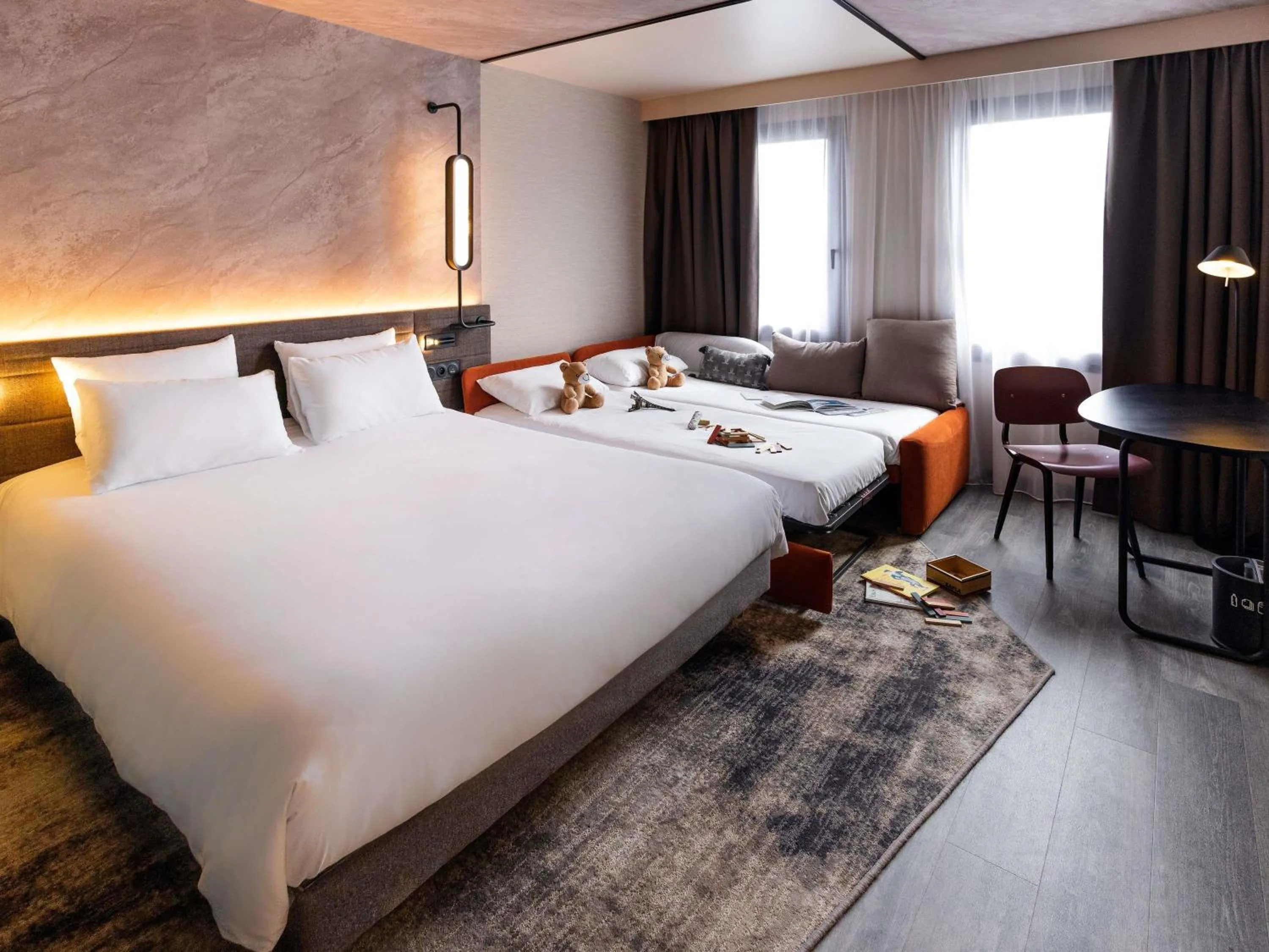 Bedroom, Bed in Novotel Rouen Centre Cathédrale