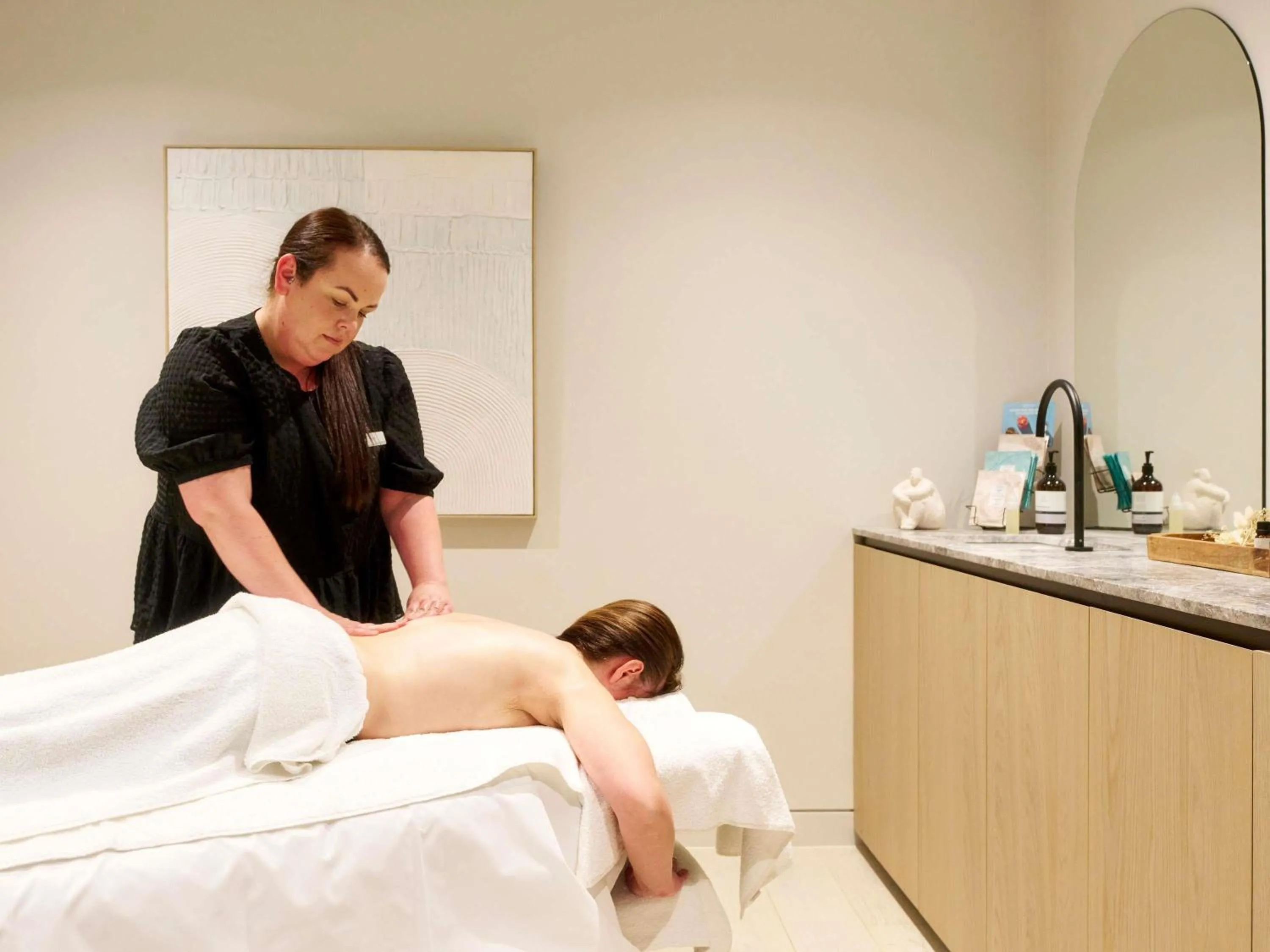 Spa and wellness centre/facilities in Novotel Melbourne Airport