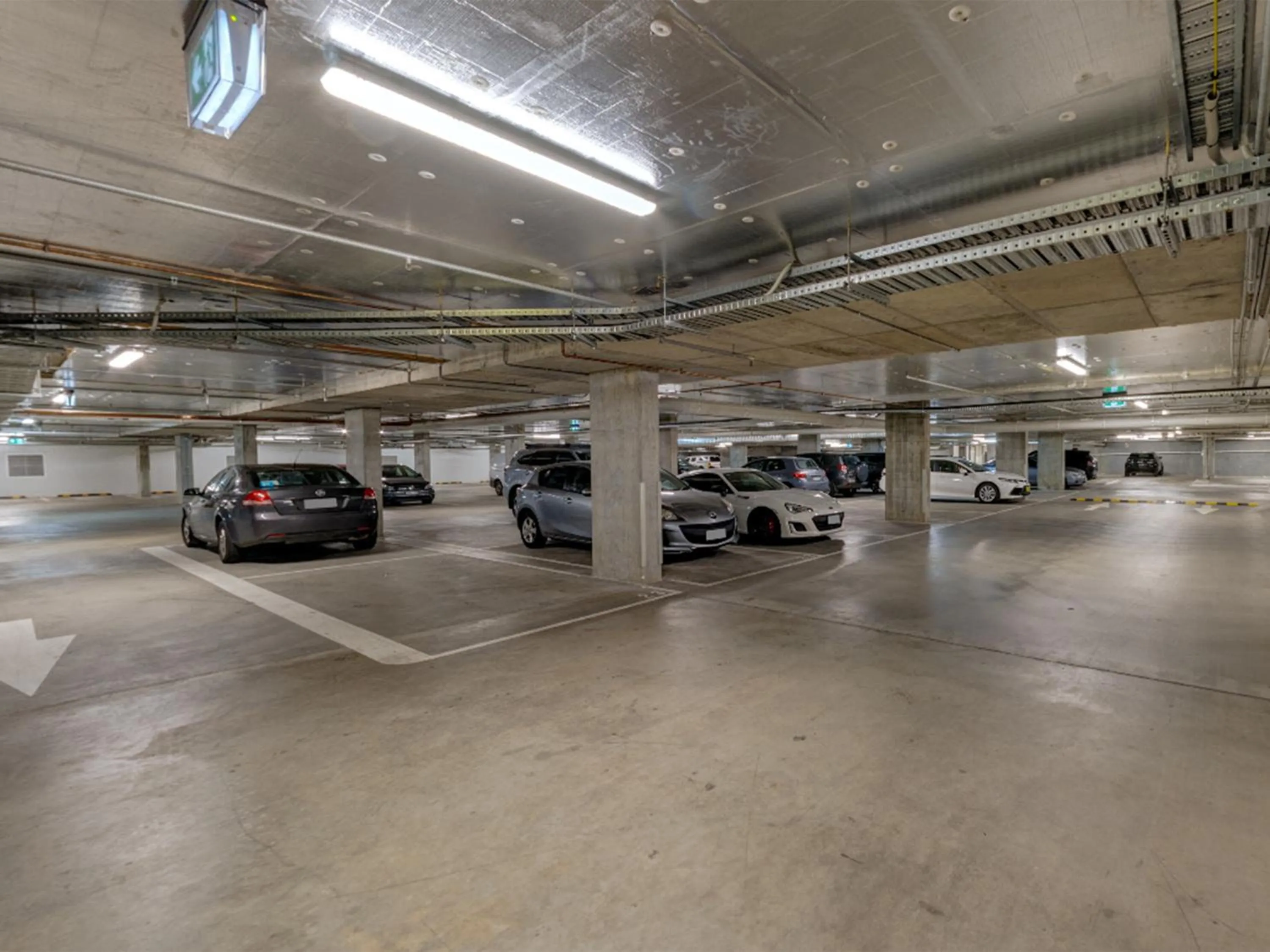 Parking in Novotel Melbourne Airport
