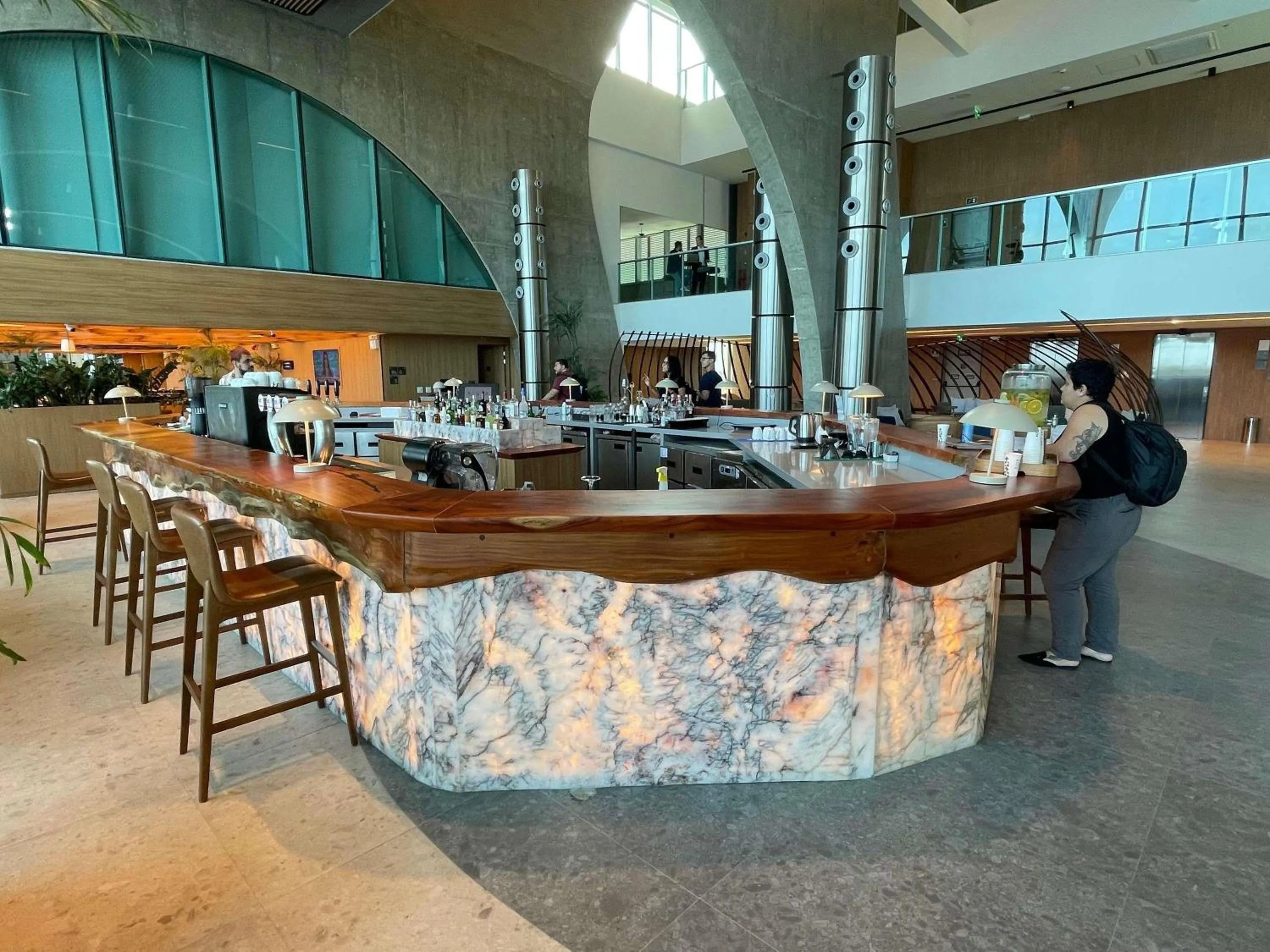 Lounge or bar in Novotel Recife Marina