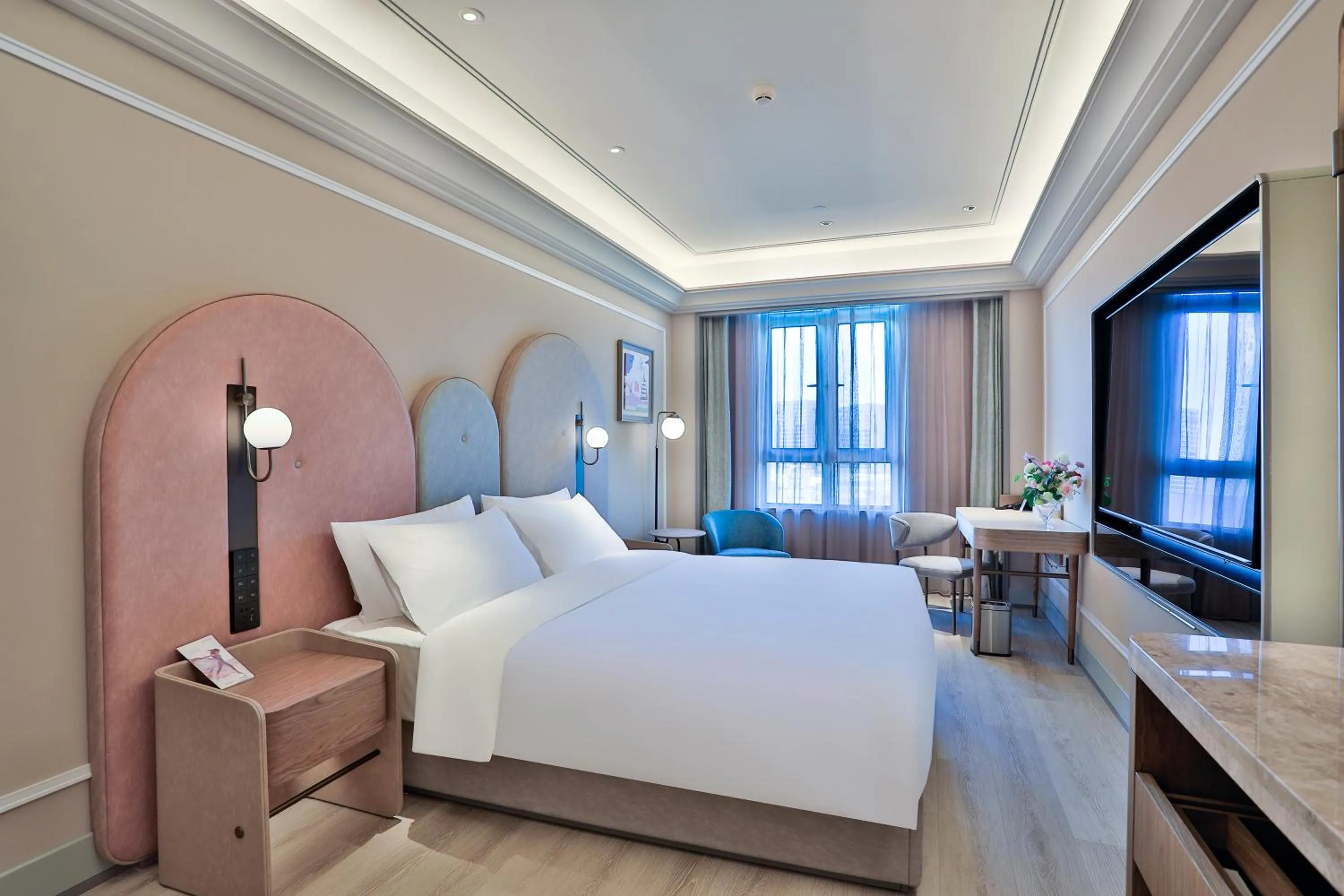 TV and multimedia, Bed in Mercure Hangzhou Xixi Zijingang