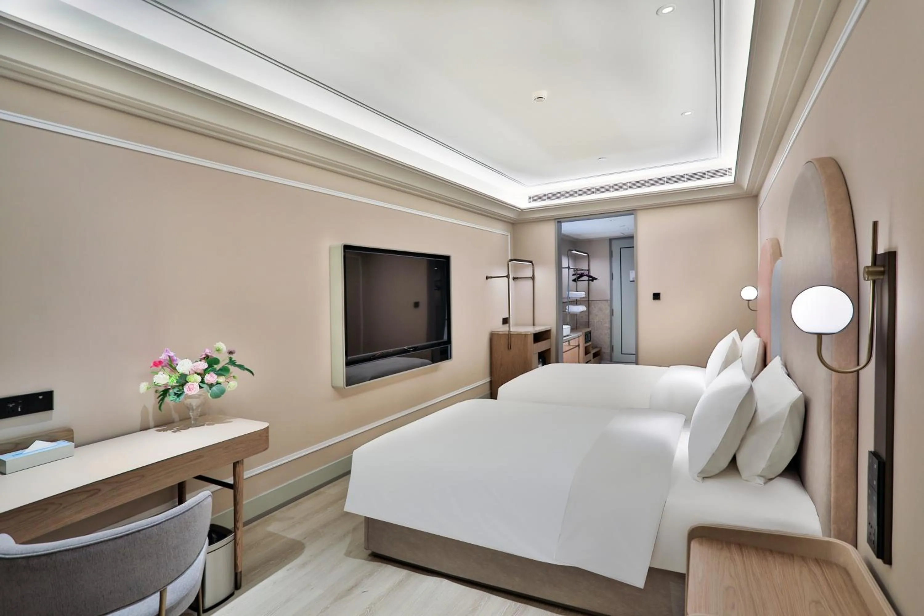 Bed in Mercure Hangzhou Xixi Zijingang
