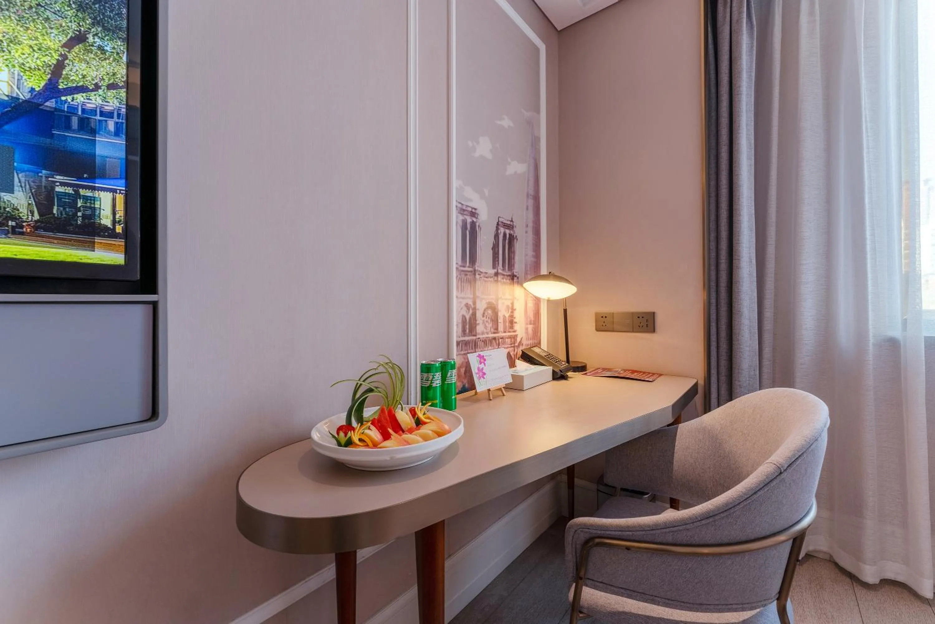 Bedroom in Mercure Shenzhen Nanshan