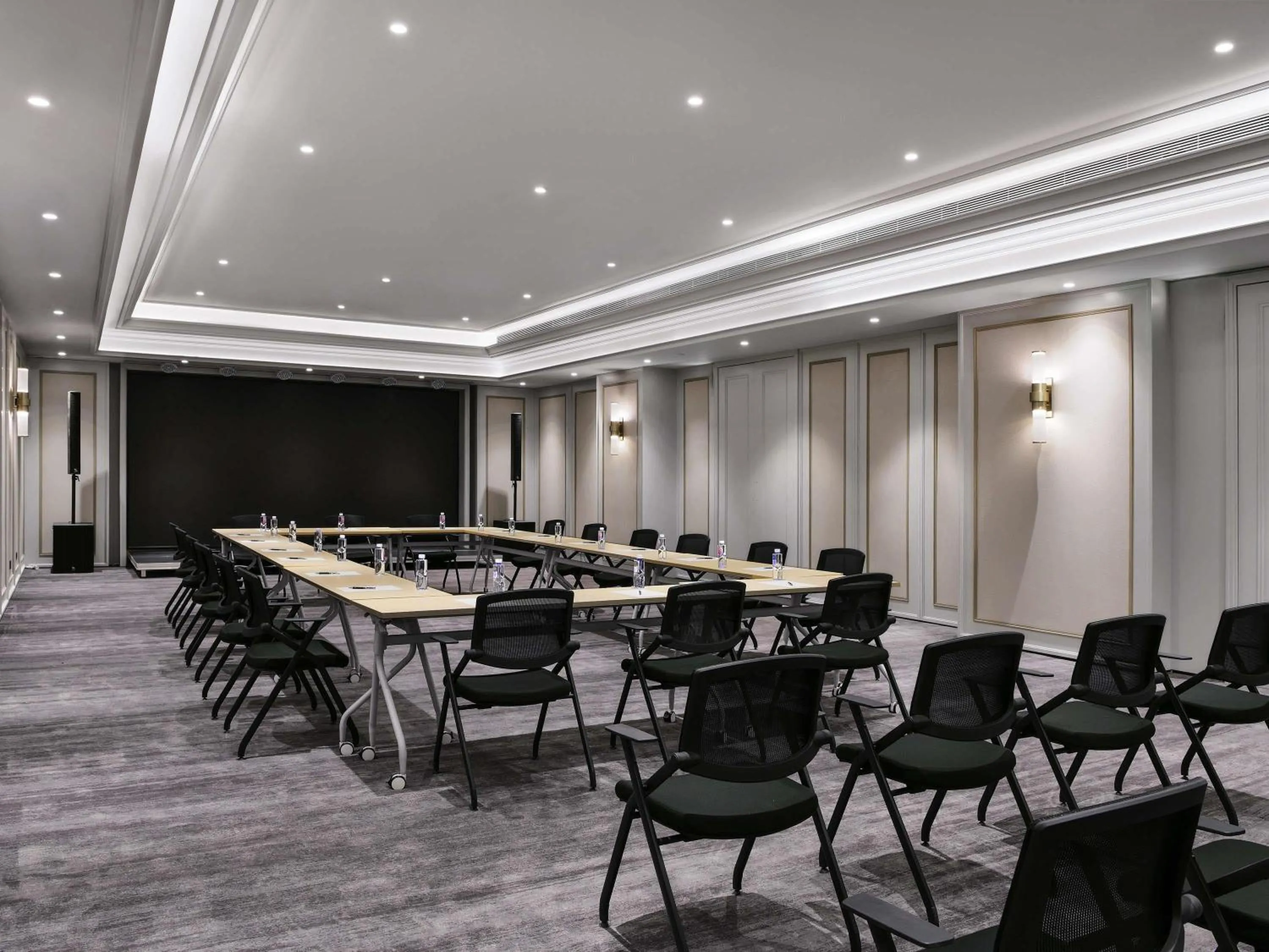 Meeting/conference room in Mercure Shenzhen Nanshan