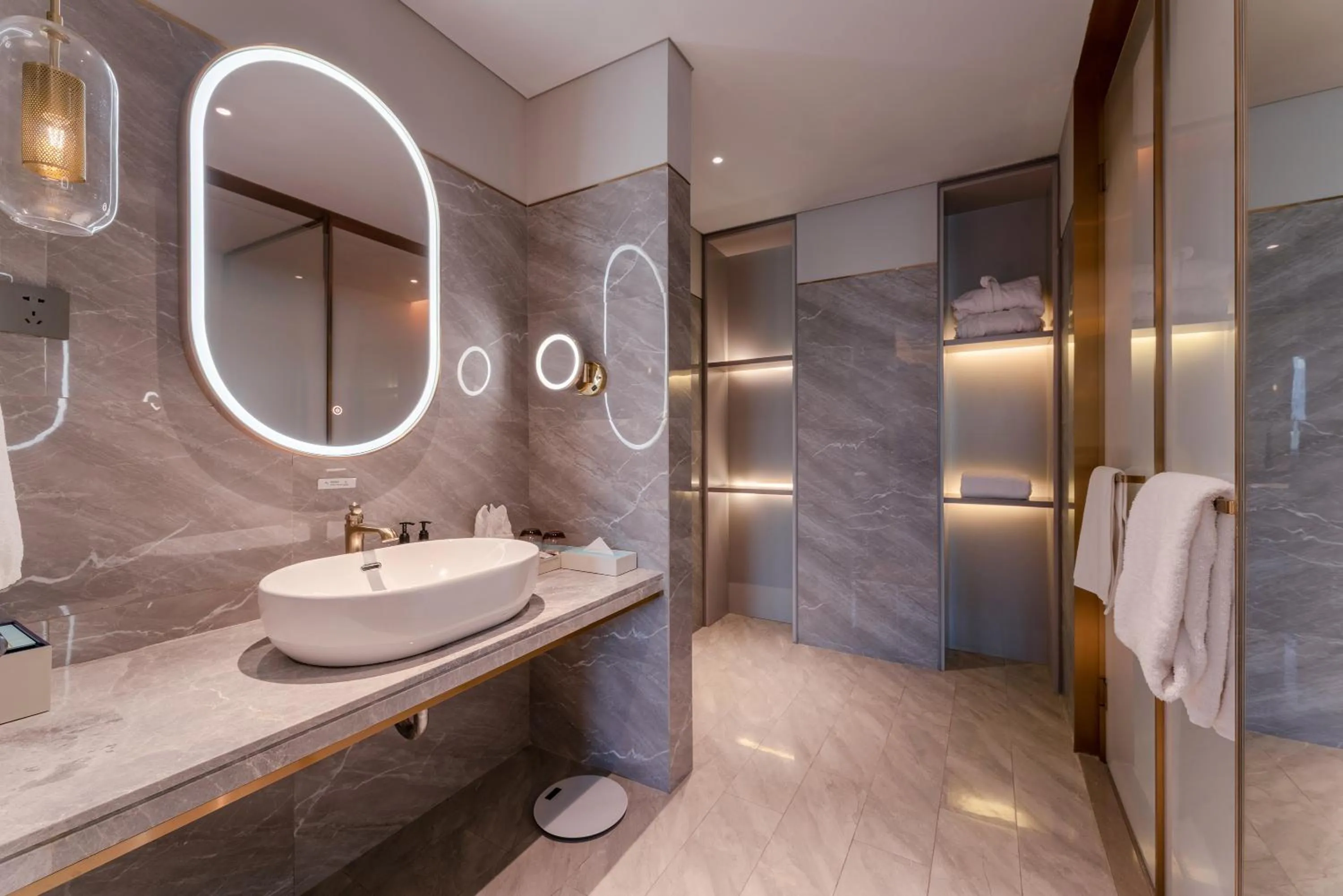 Bathroom in Mercure Shenzhen Nanshan