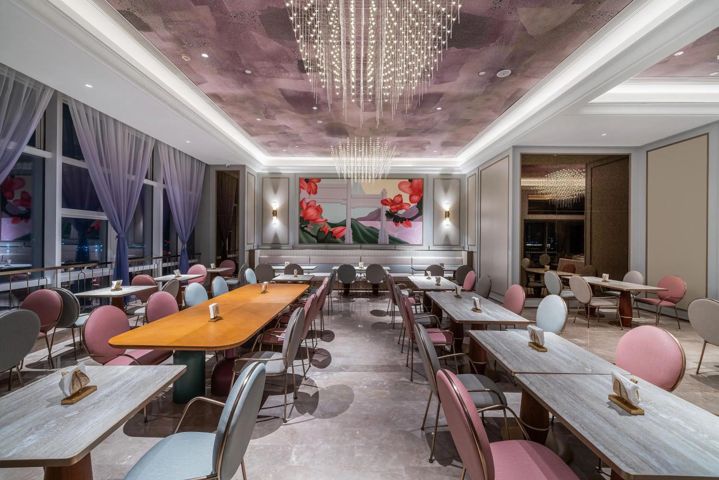 Restaurant/places to eat in Mercure Guangzhou Financial City