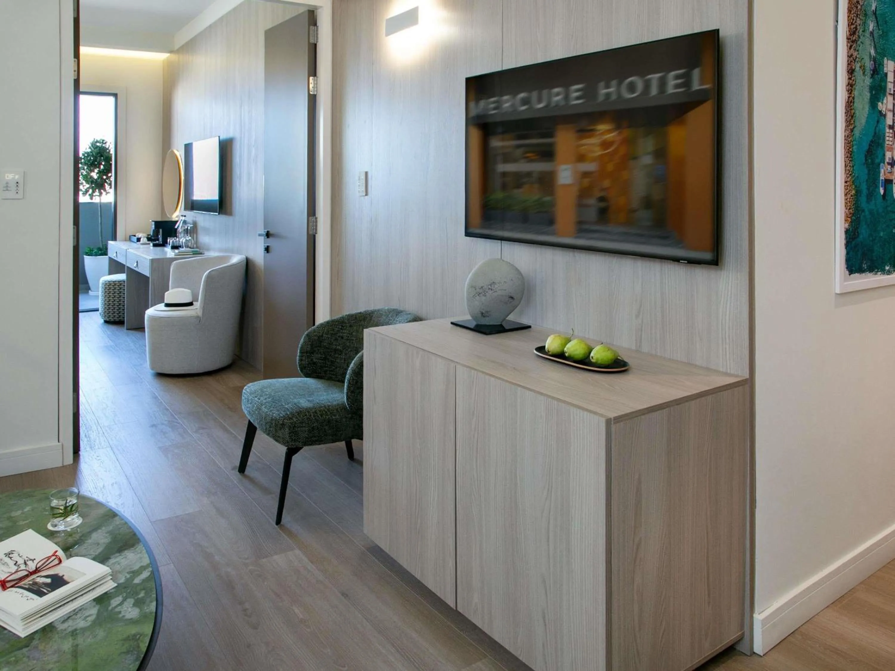 Photo of the whole room in Mercure Larnaca Finikoudes Beach