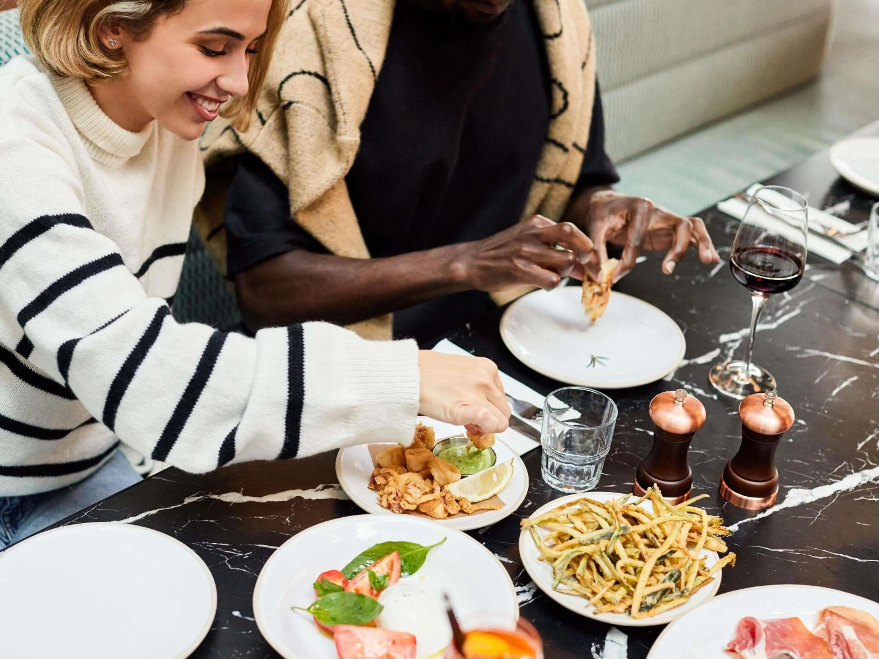 Restaurant/places to eat in TRIBE Manchester Airport by Accor