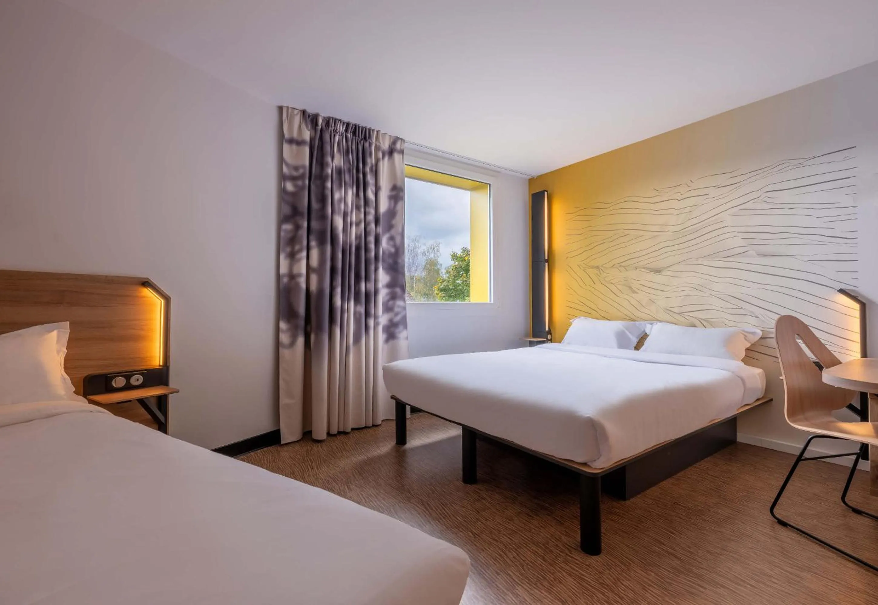 Photo of the whole room, Bed in B&B HOTEL Annecy Cran-Gevrier