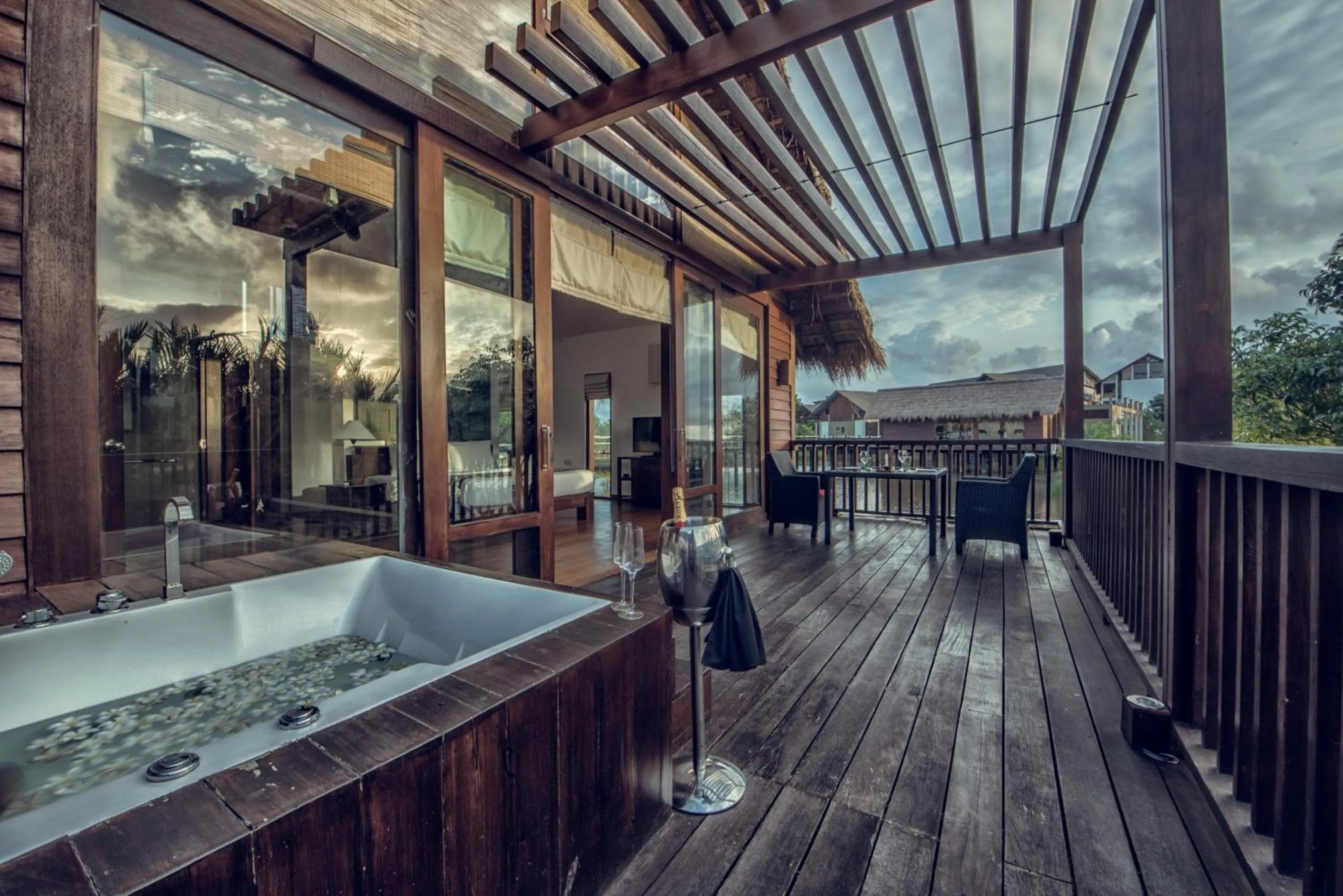 Decorative detail in Suriya Resort