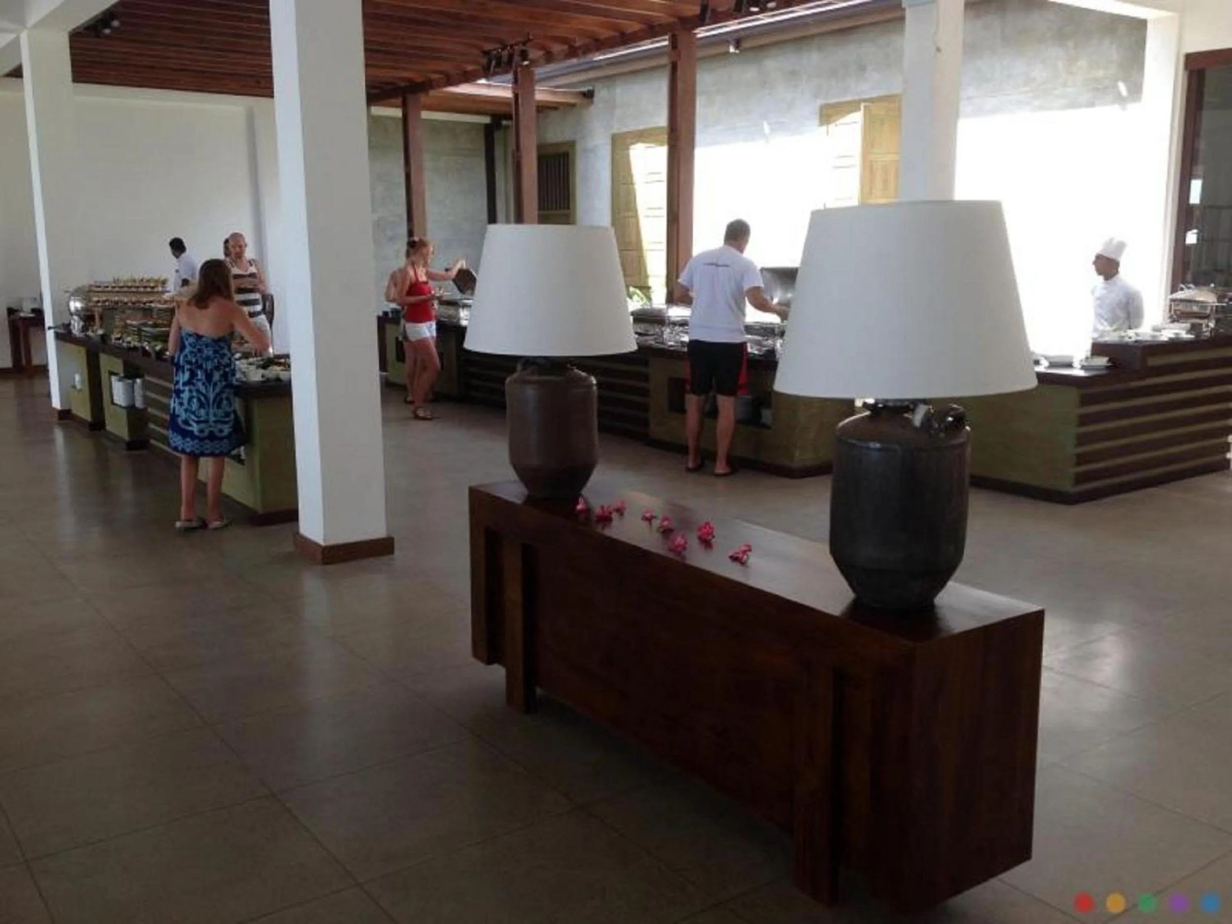 Restaurant/places to eat in Suriya Resort