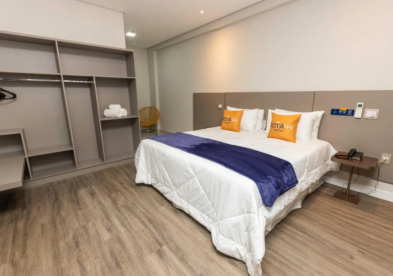 Bedroom, Bed in Rota 44 Hotel