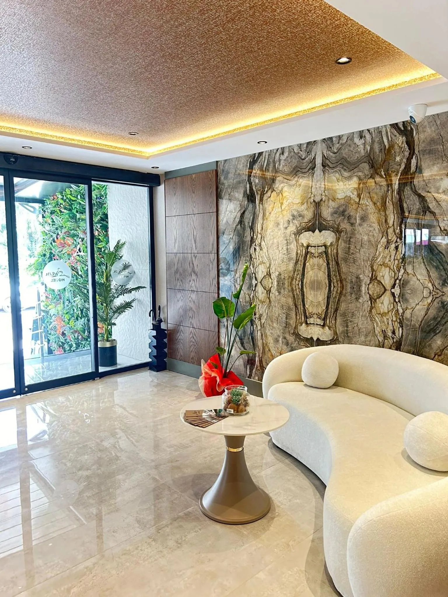 Lobby or reception in Sam Hotel