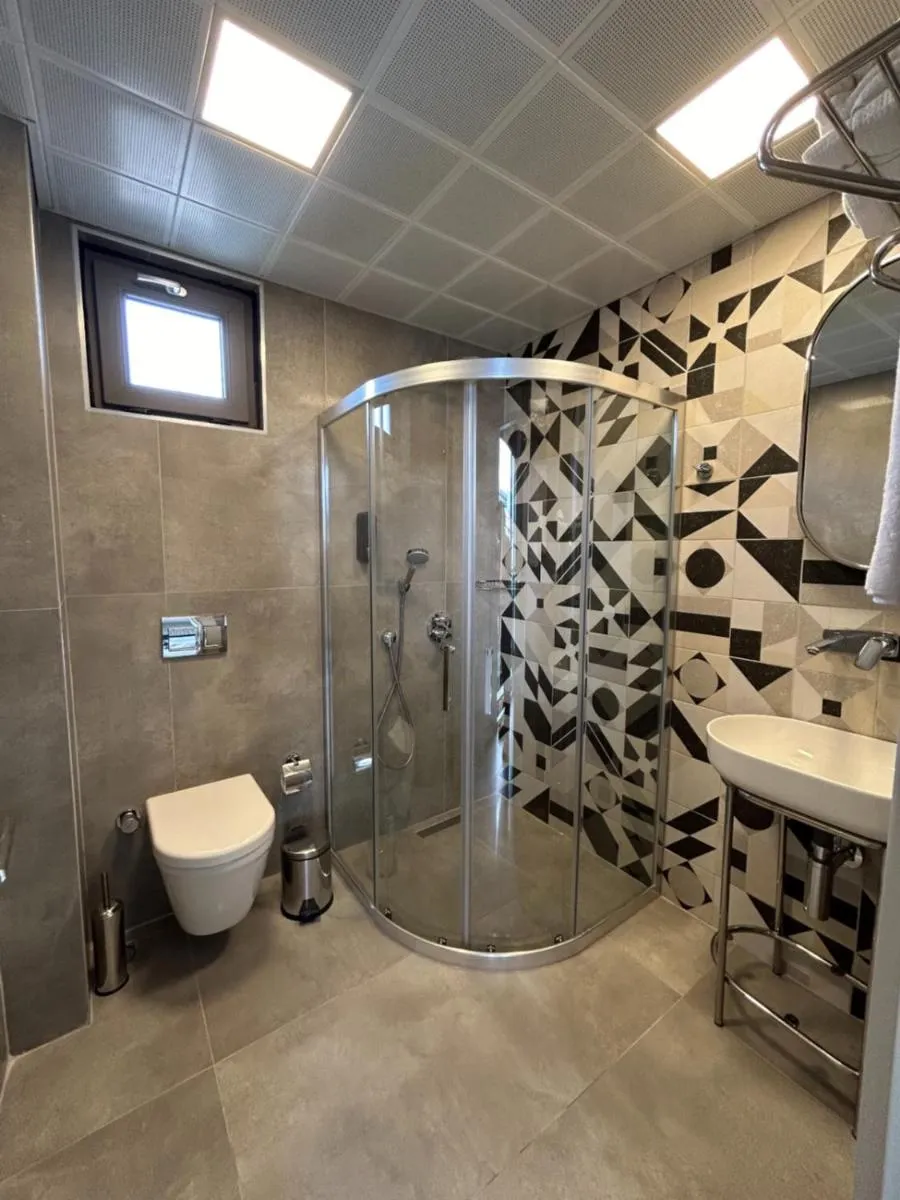 Bathroom in Sam Hotel