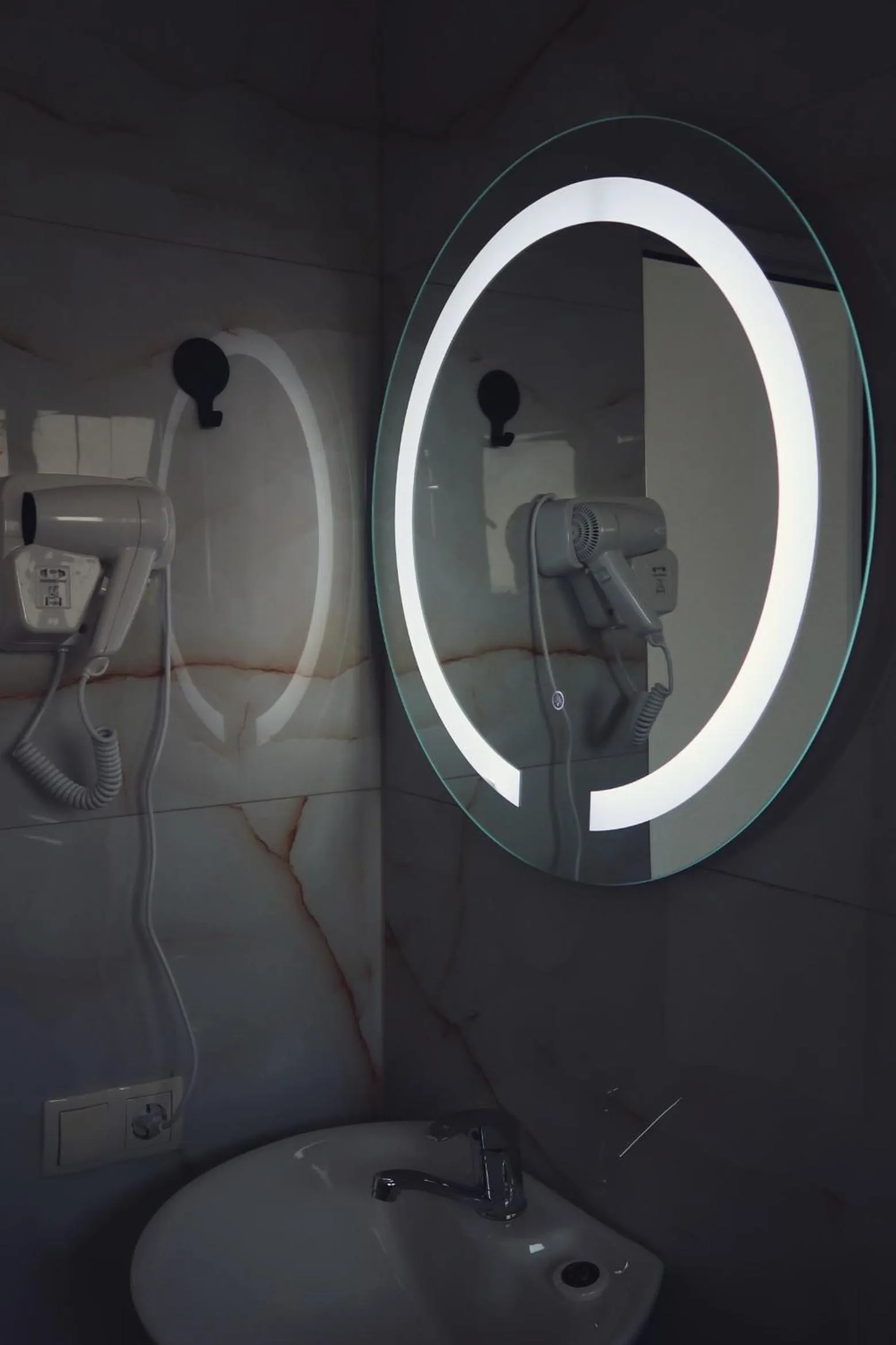 Bathroom in Hotel Antika