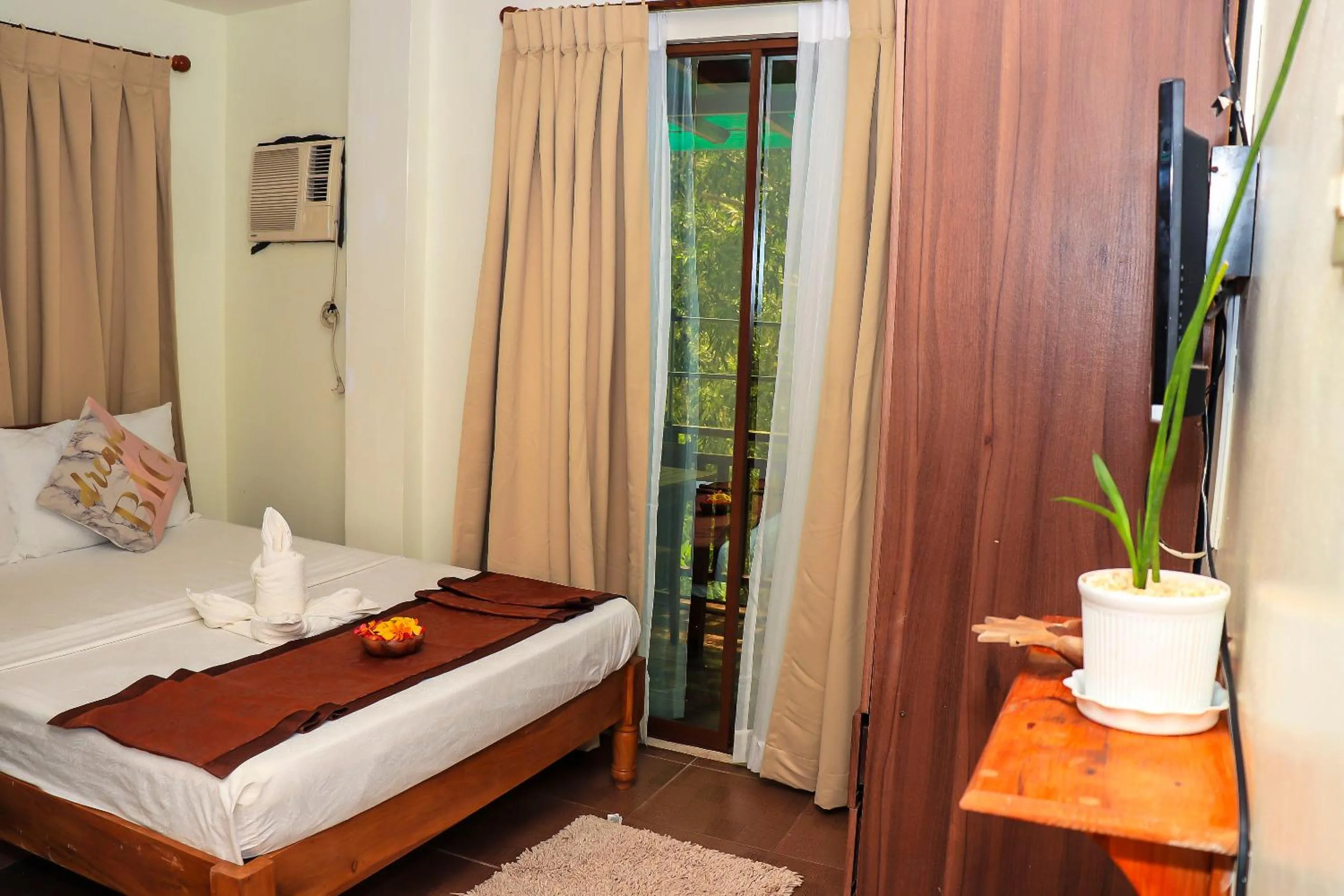 Bed in Ananda Resort