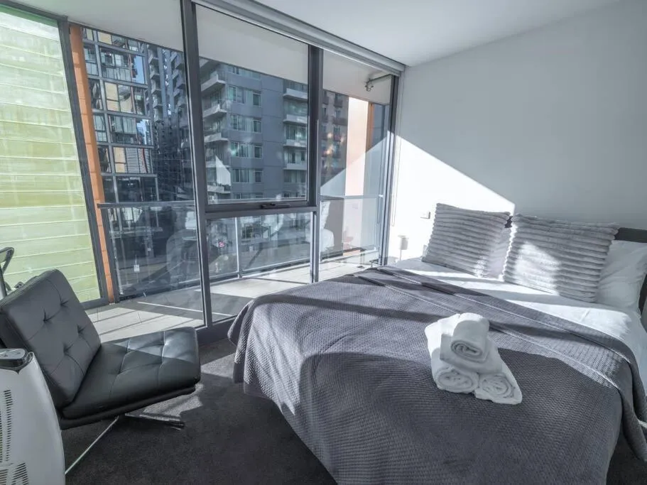 Luxury Suite On Flinders Street