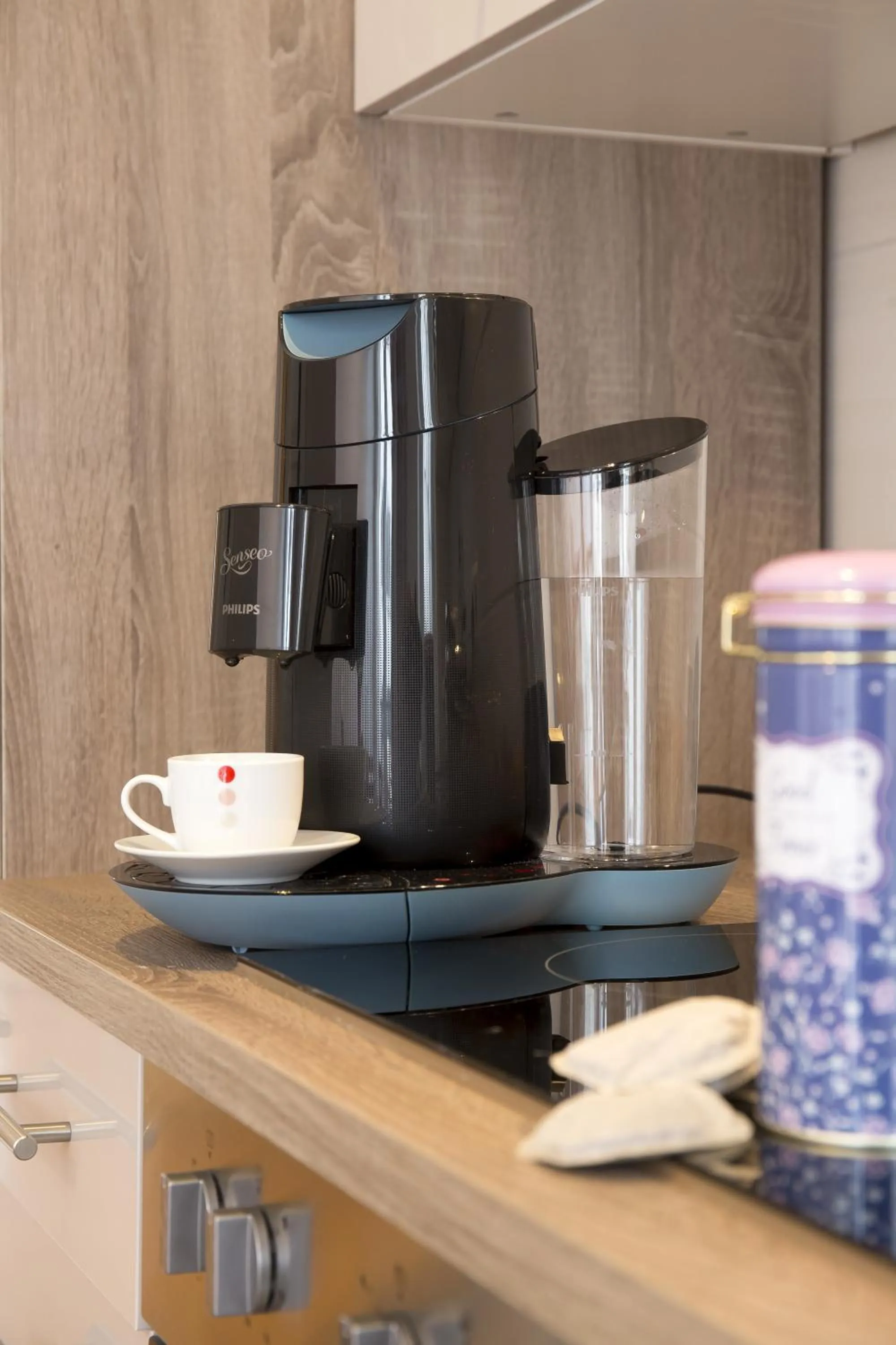 Kitchen or kitchenette in Leon Apartments