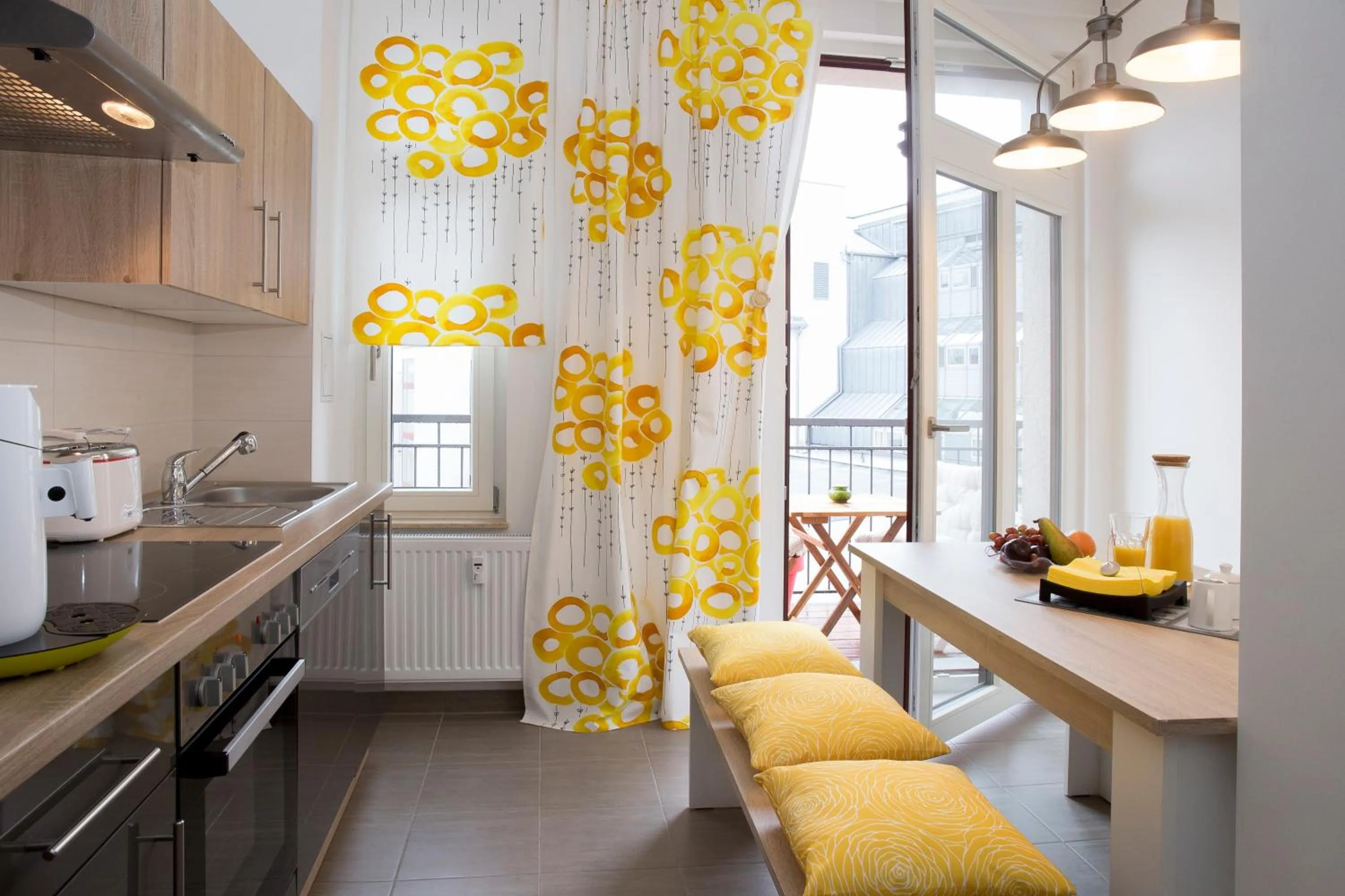 Kitchen or kitchenette in Leon Apartments