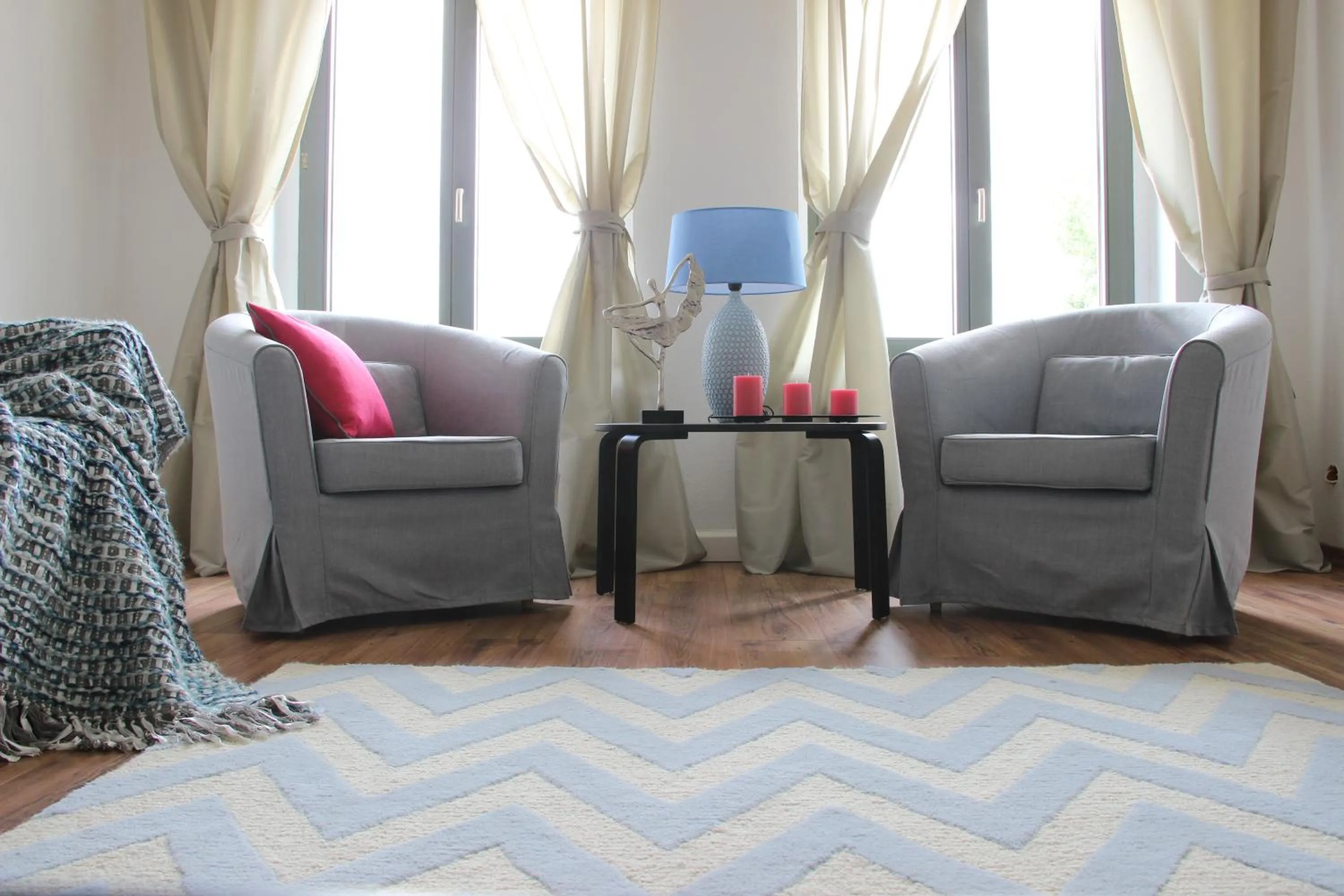 Living room in Leon Apartments