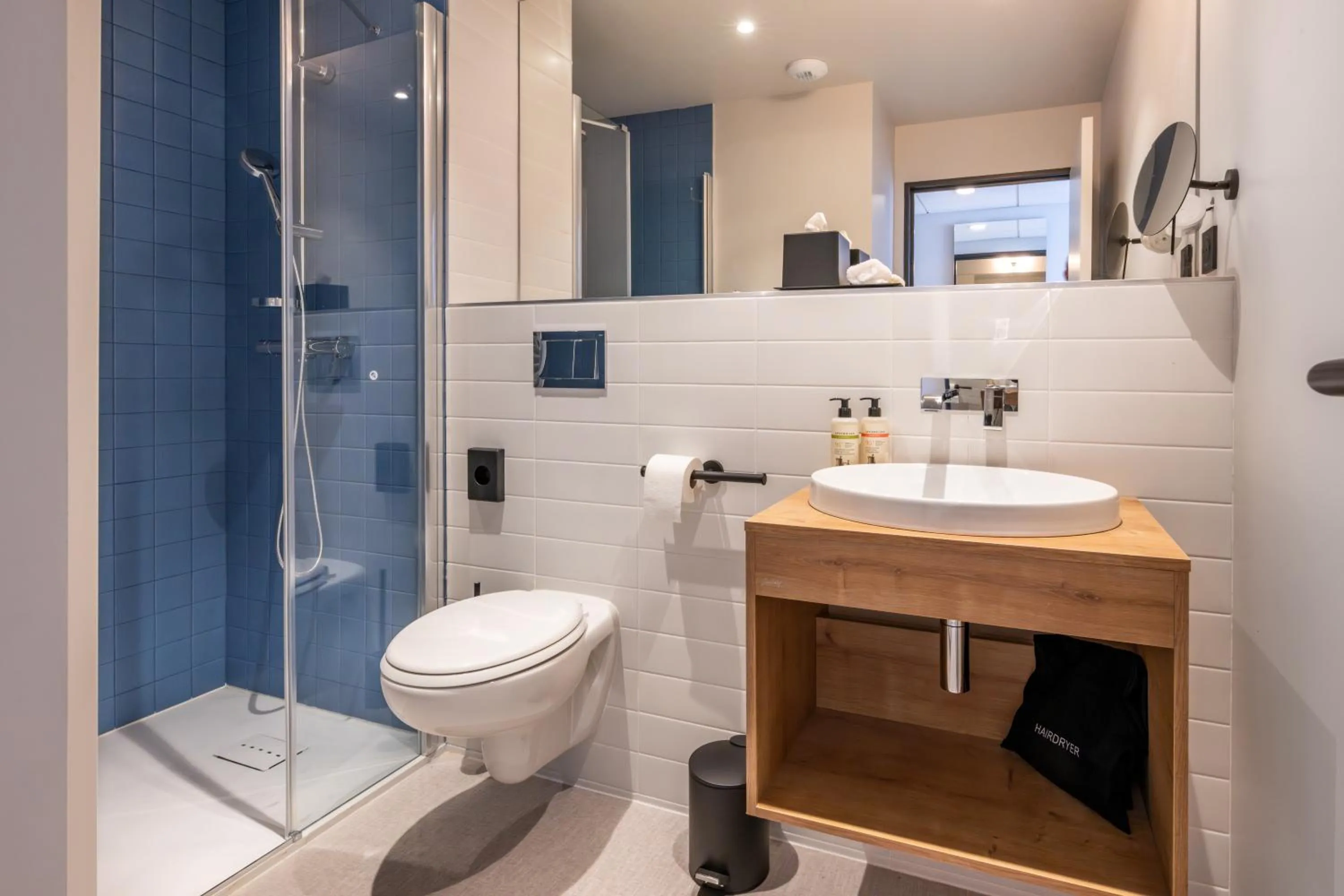 Bathroom in Sevenline Purpan Toulouse