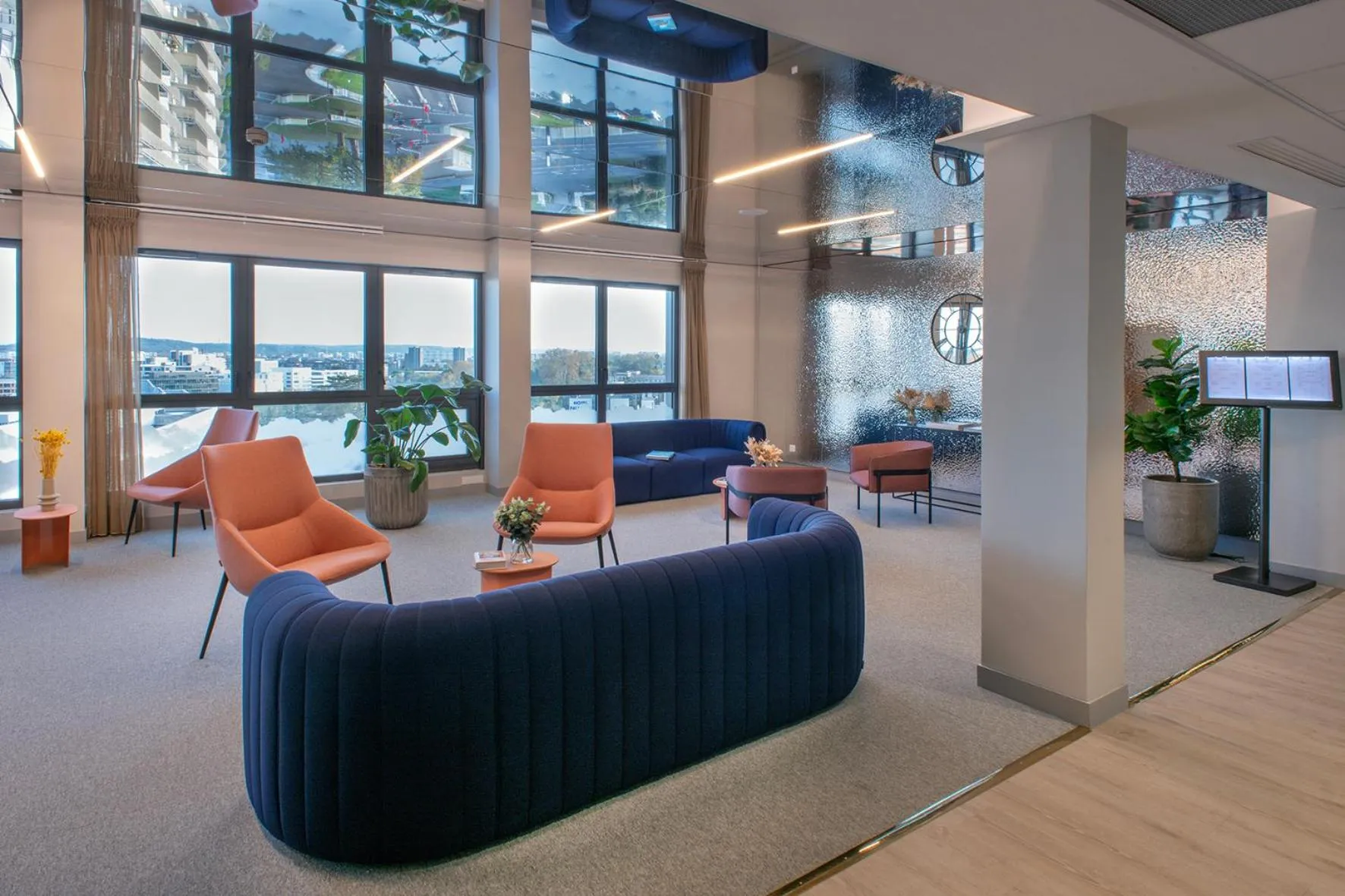 Lobby or reception in Sevenline Purpan Toulouse