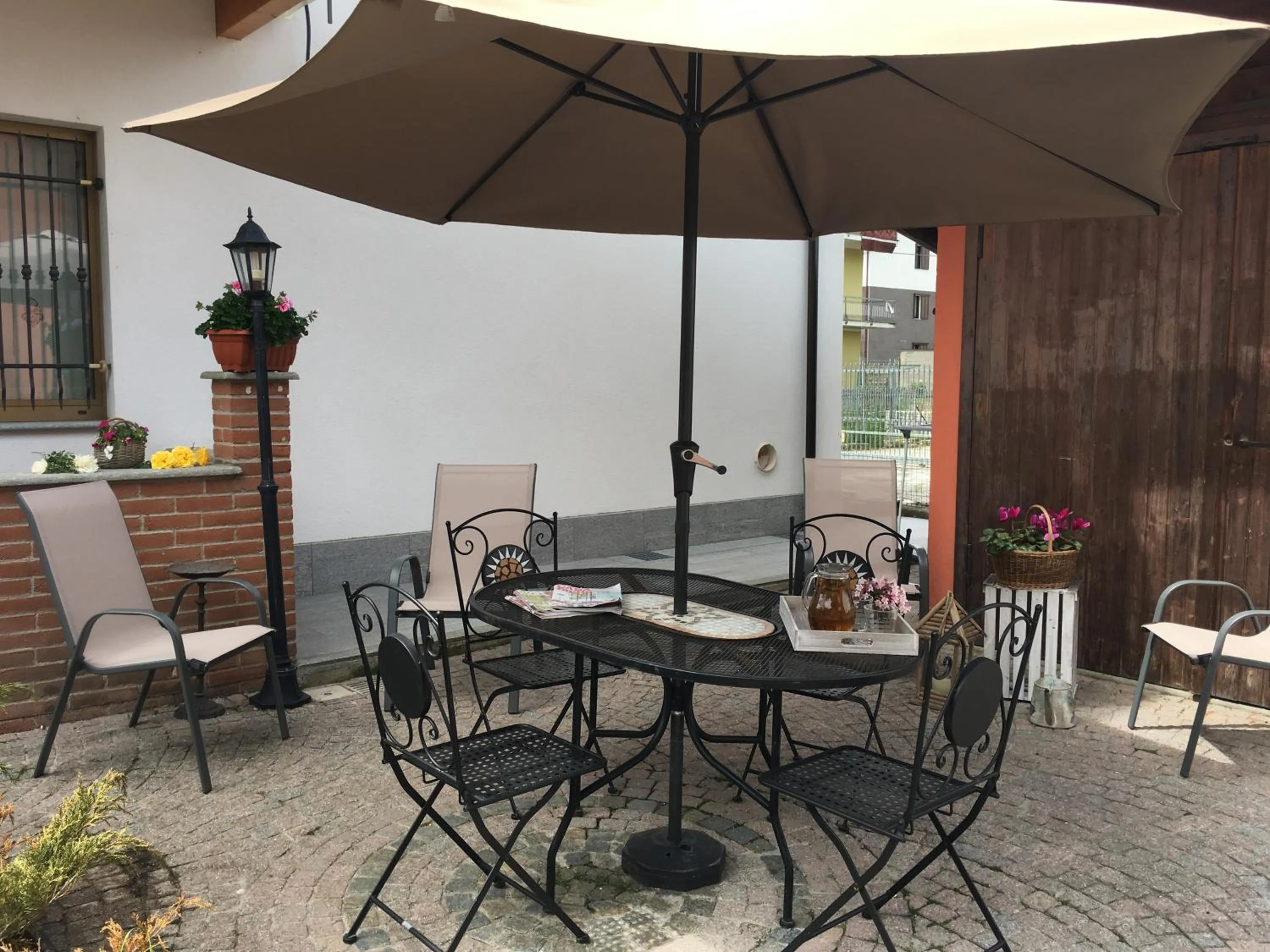 Patio in B&B Gira-Sole