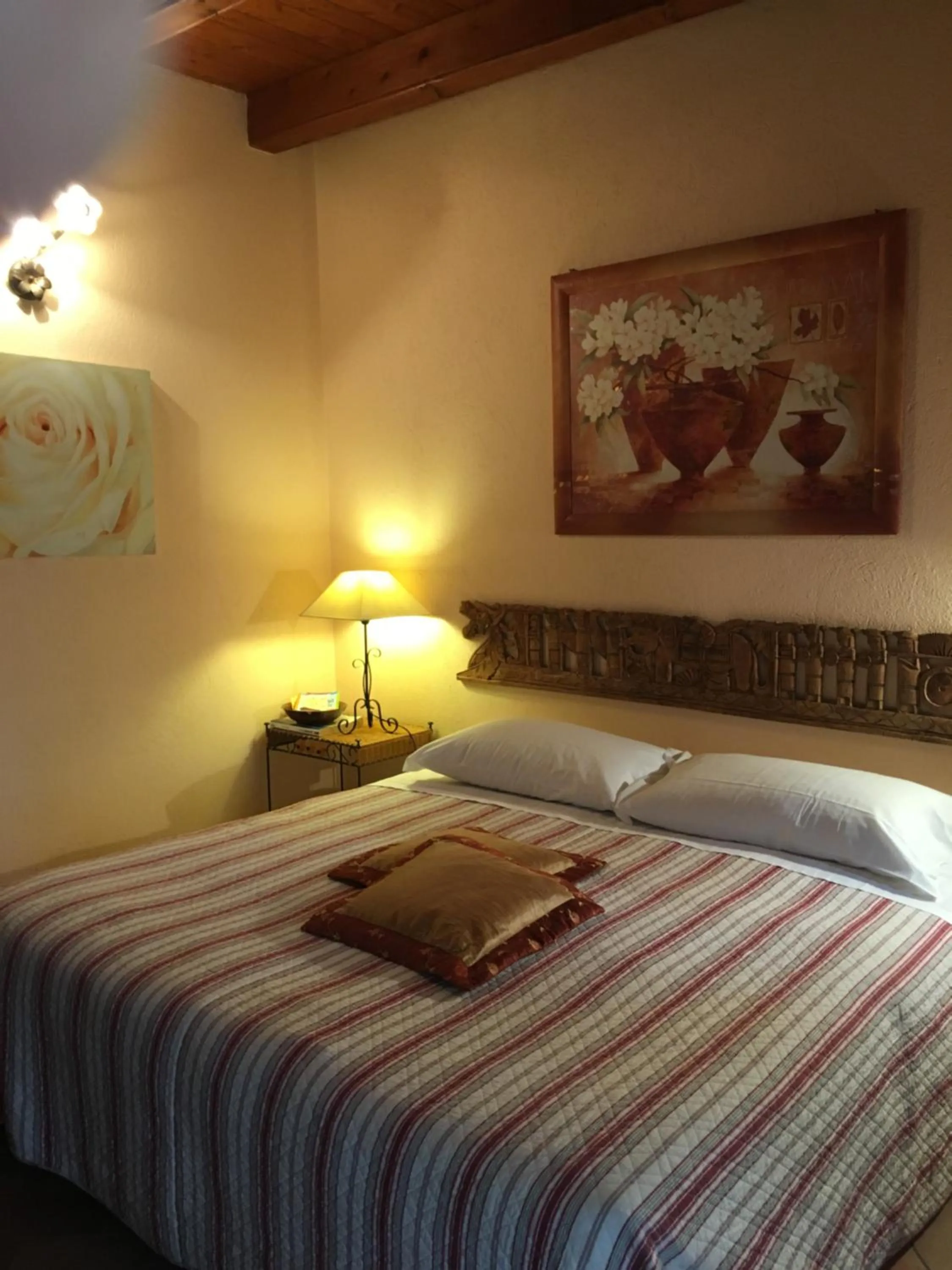 Bed in B&B Gira-Sole