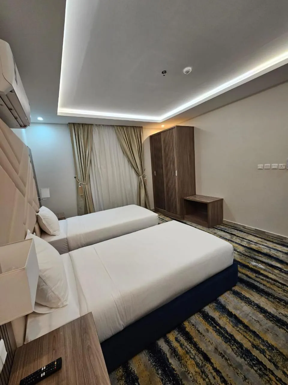 Bed in Emmar Al Dyar