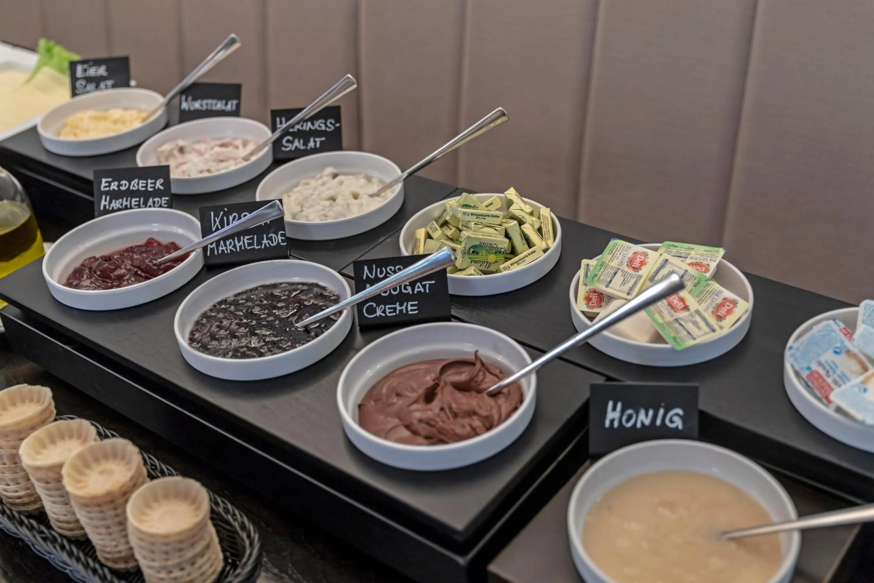 Continental breakfast in Beach Hotel California