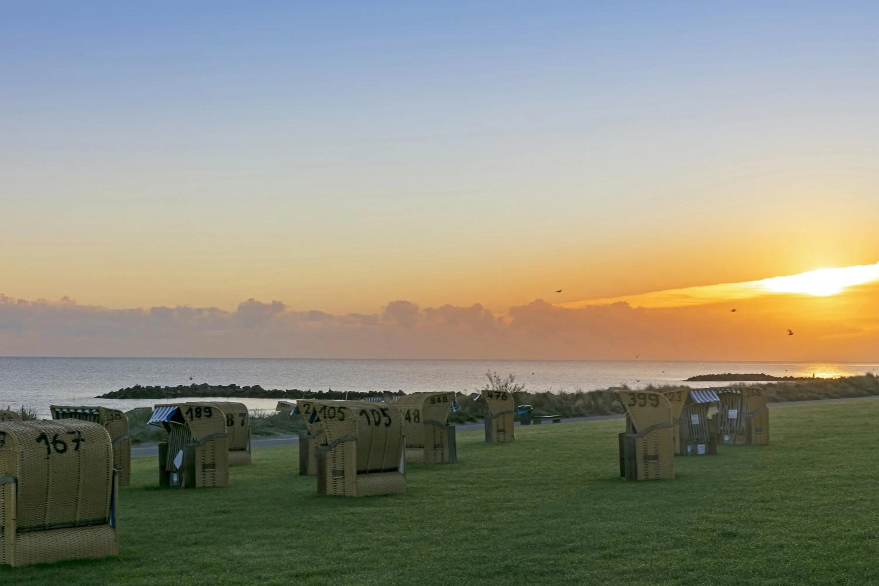 Beach in Beach Hotel California