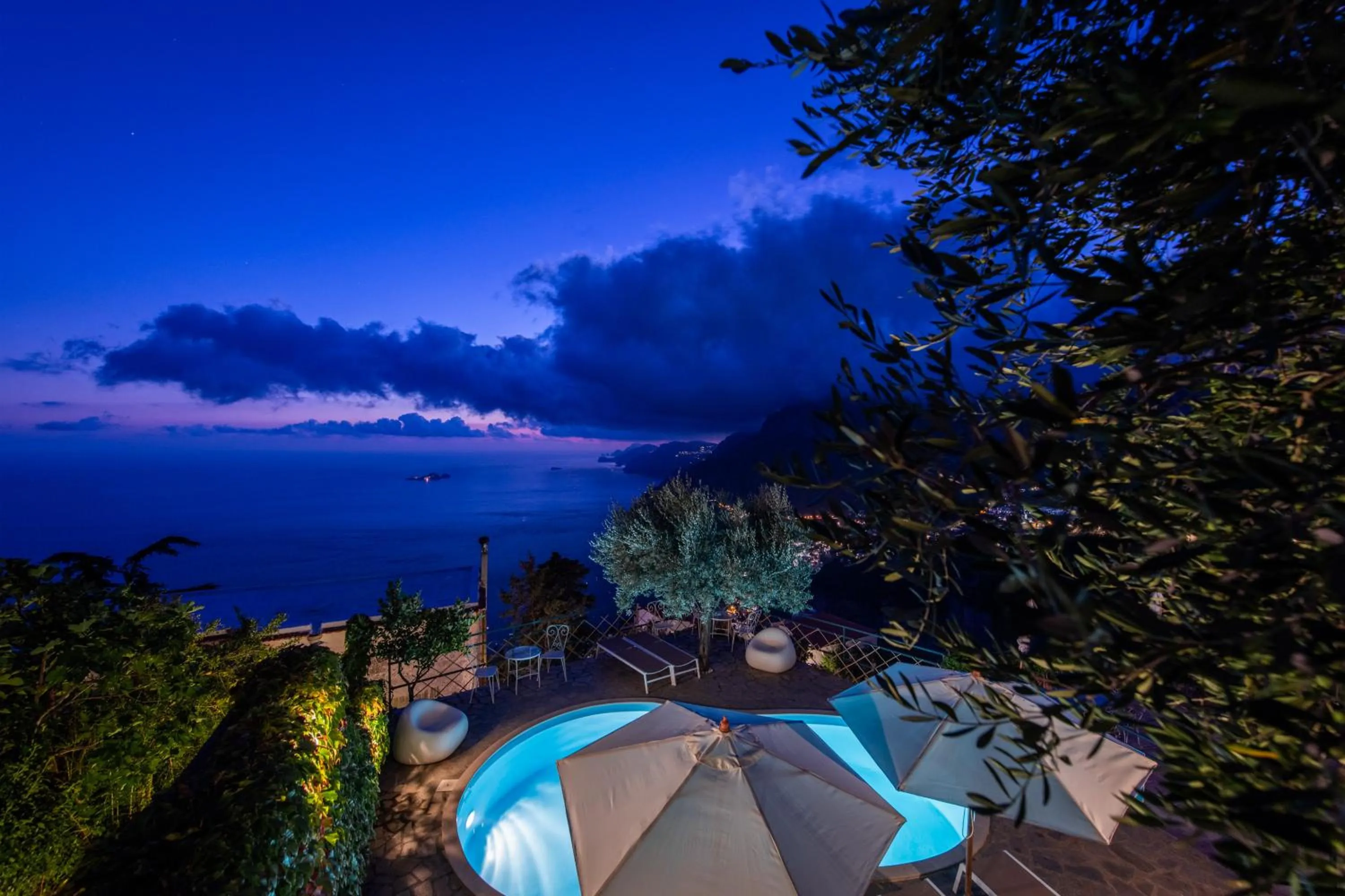 Pool view in Ville Olimpo