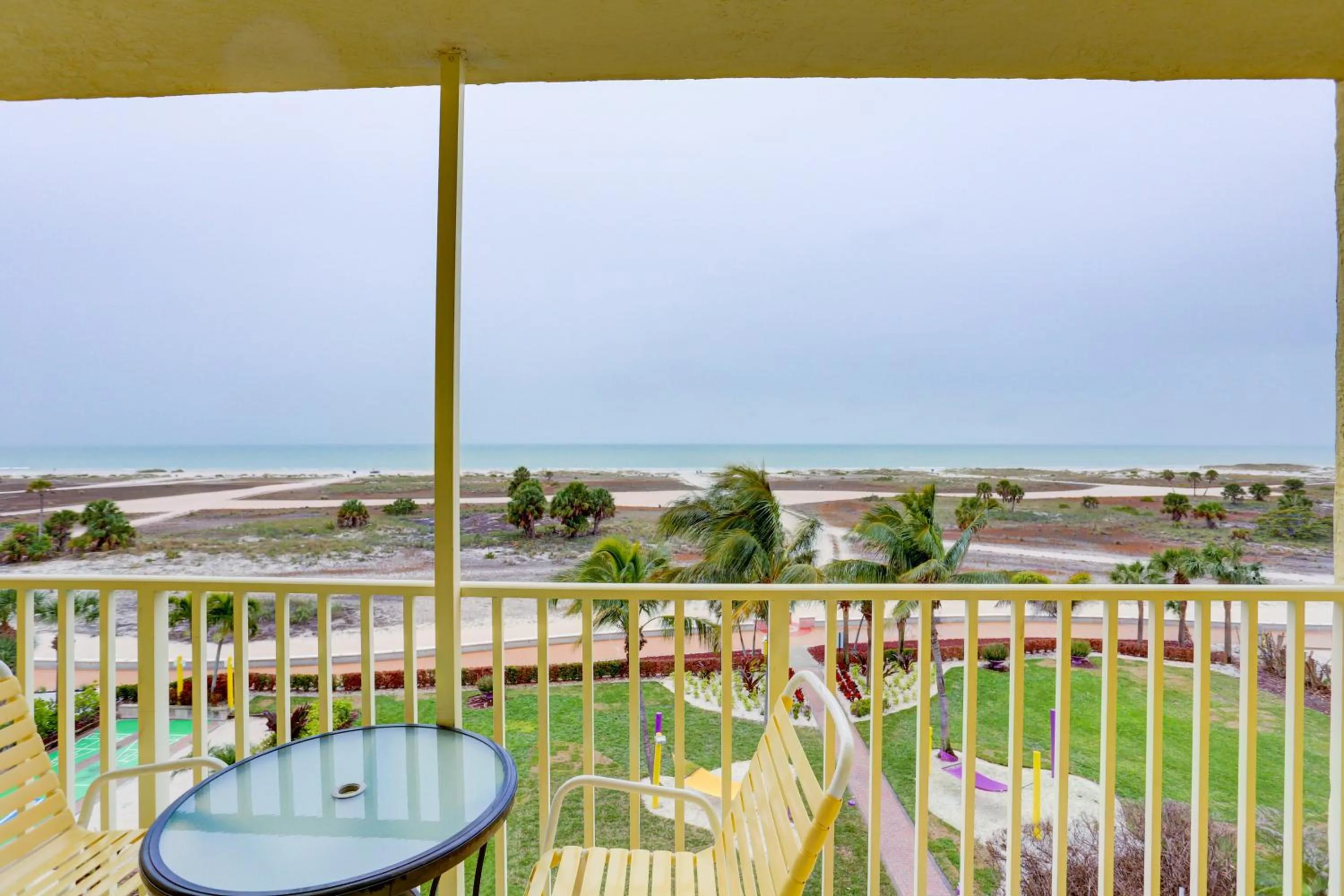 South Beach Condo Hotel by Travel Resort Services, Inc.