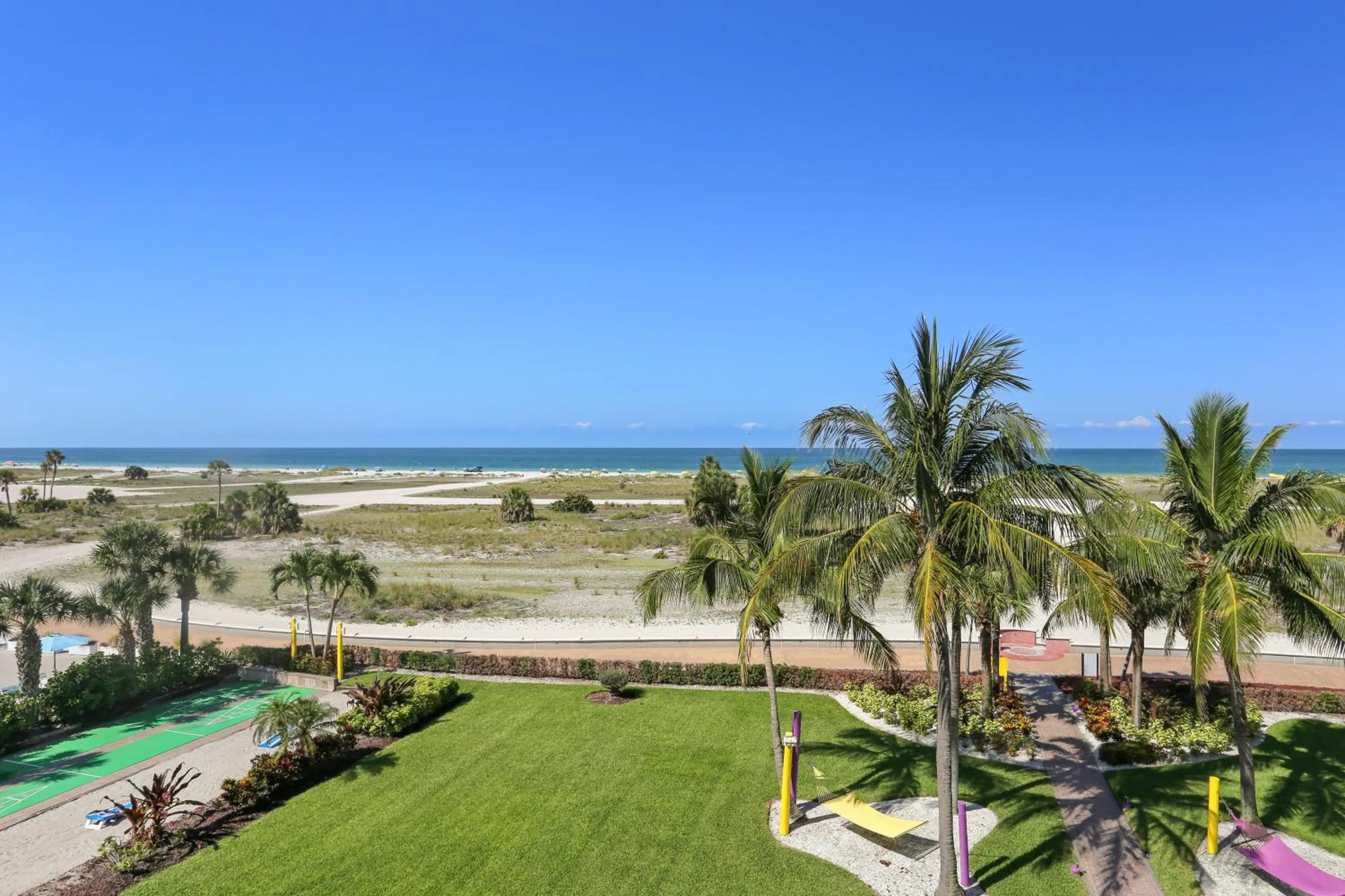 South Beach Condo Hotel by Travel Resort Services, Inc.