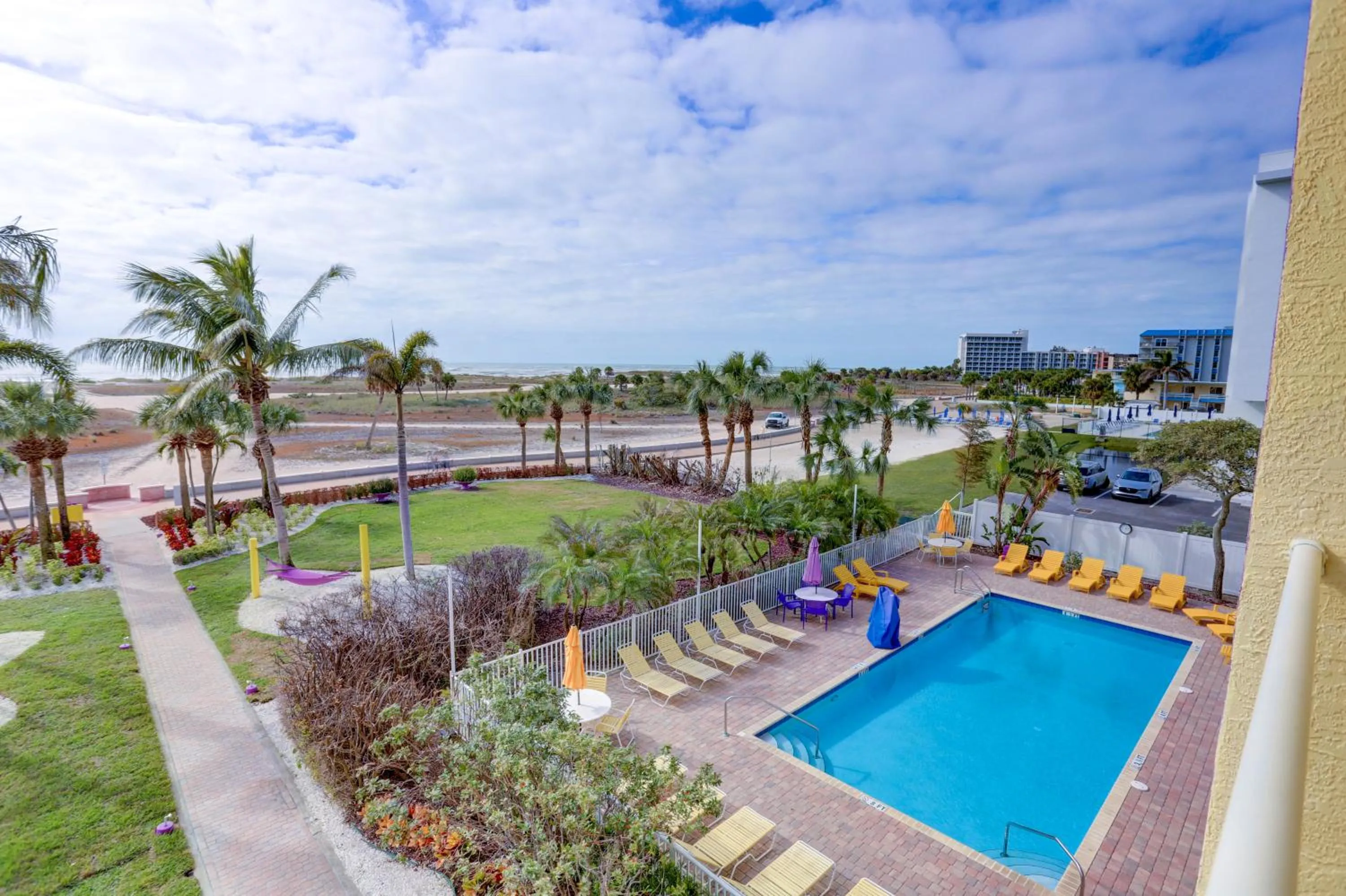 South Beach Condo Hotel by Travel Resort Services, Inc.