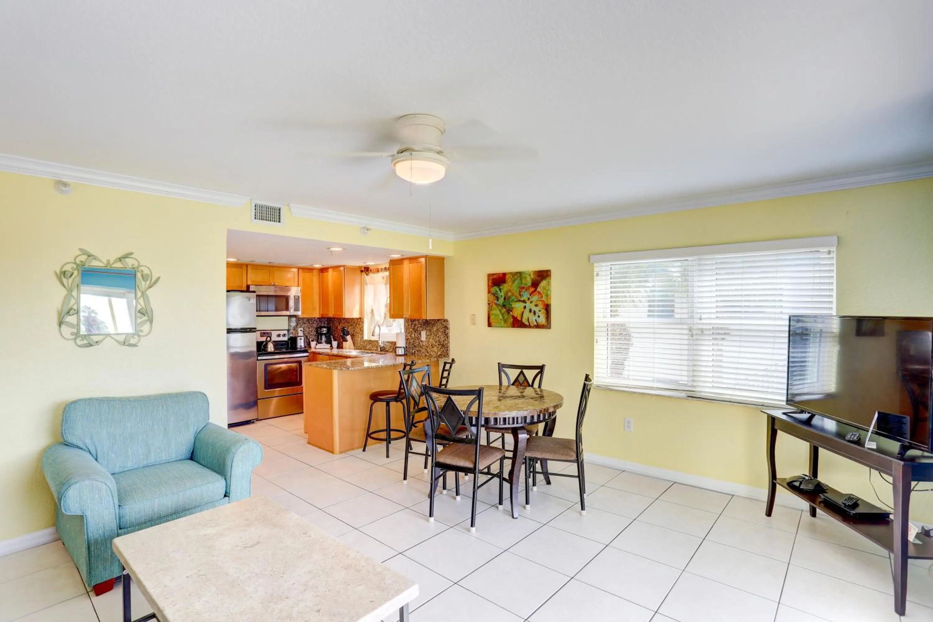 South Beach Condo Hotel by Travel Resort Services, Inc.