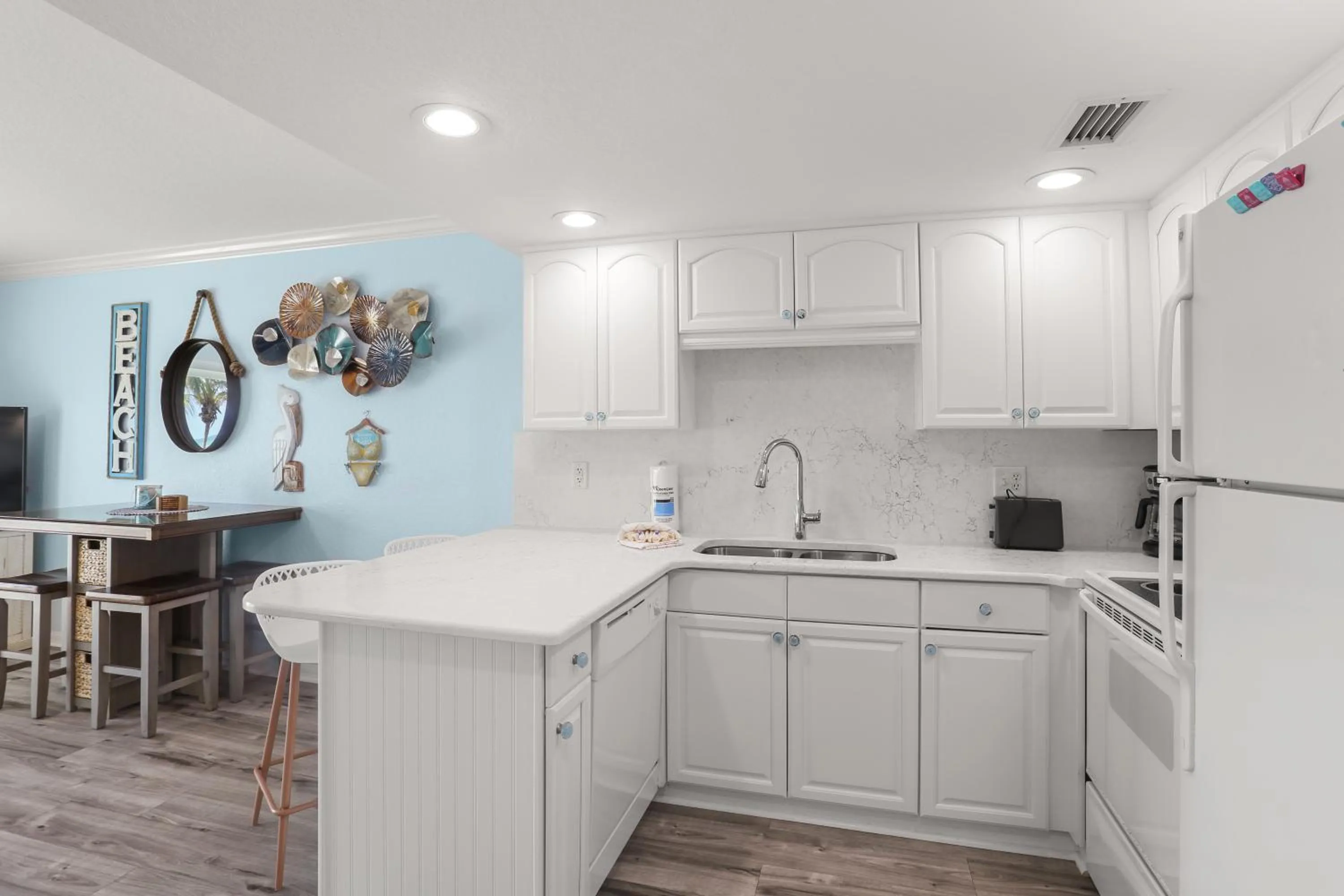 South Beach Condo Hotel by Travel Resort Services, Inc.