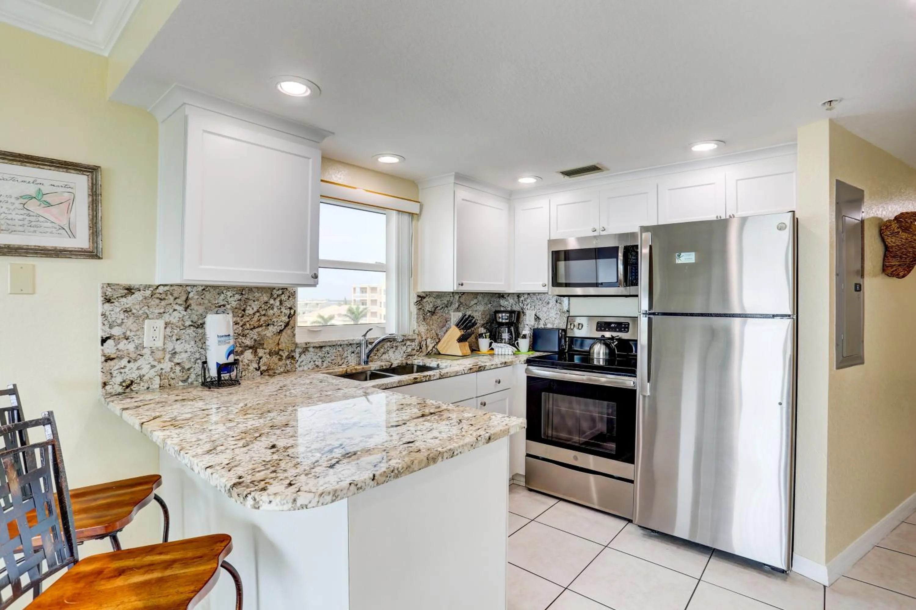 South Beach Condo Hotel by Travel Resort Services, Inc.