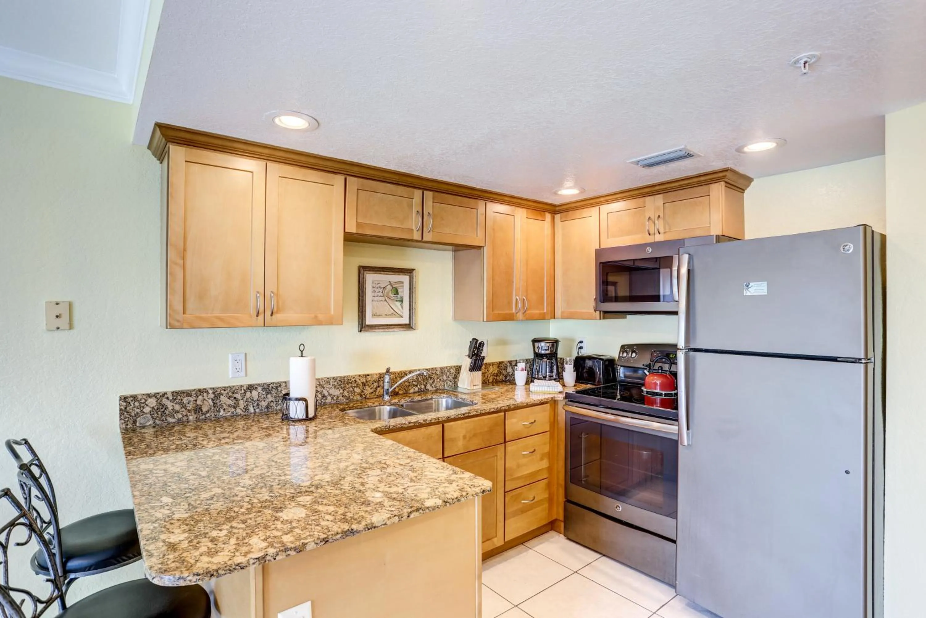 South Beach Condo Hotel by Travel Resort Services, Inc.