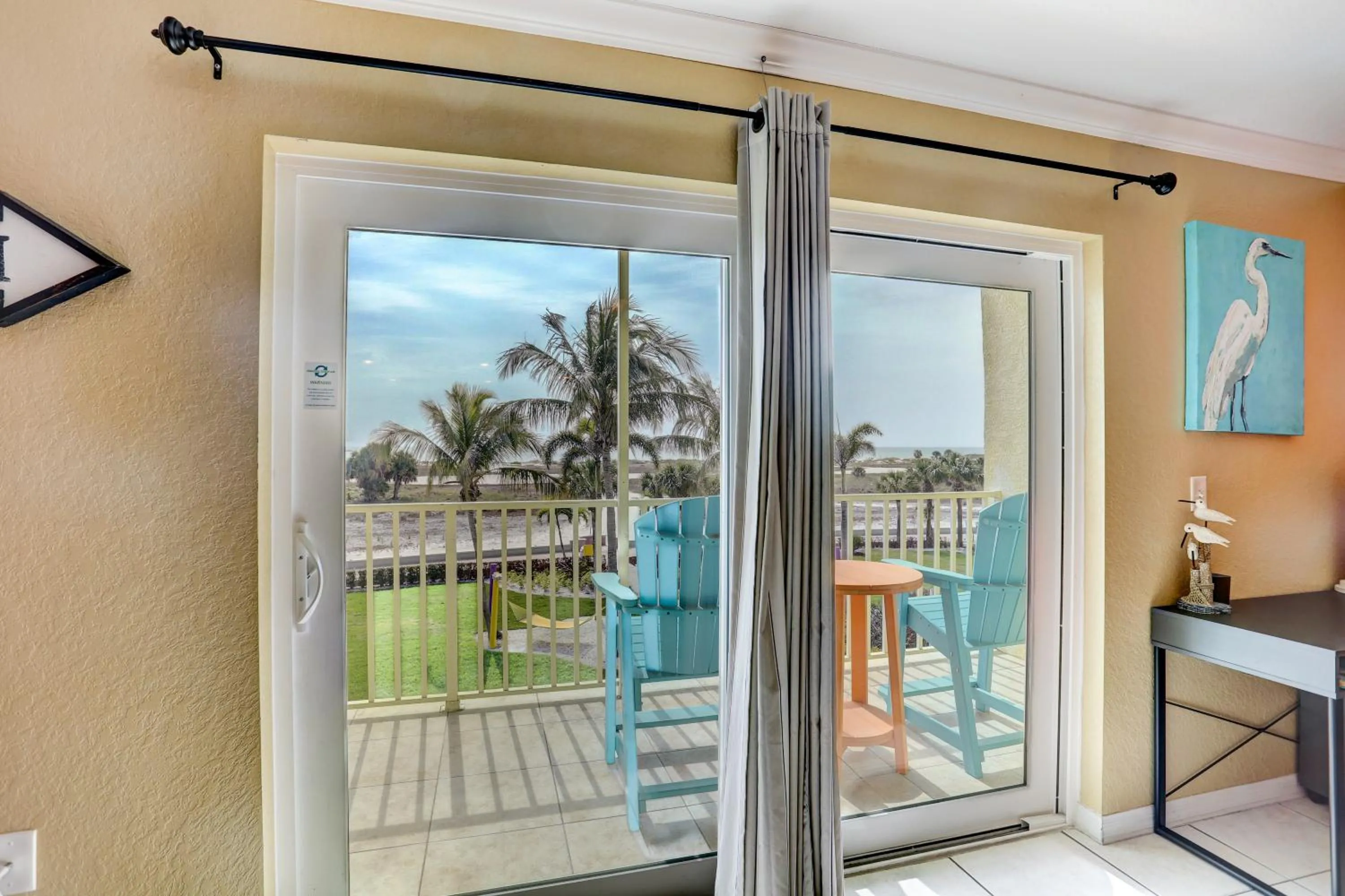 South Beach Condo Hotel by Travel Resort Services, Inc.