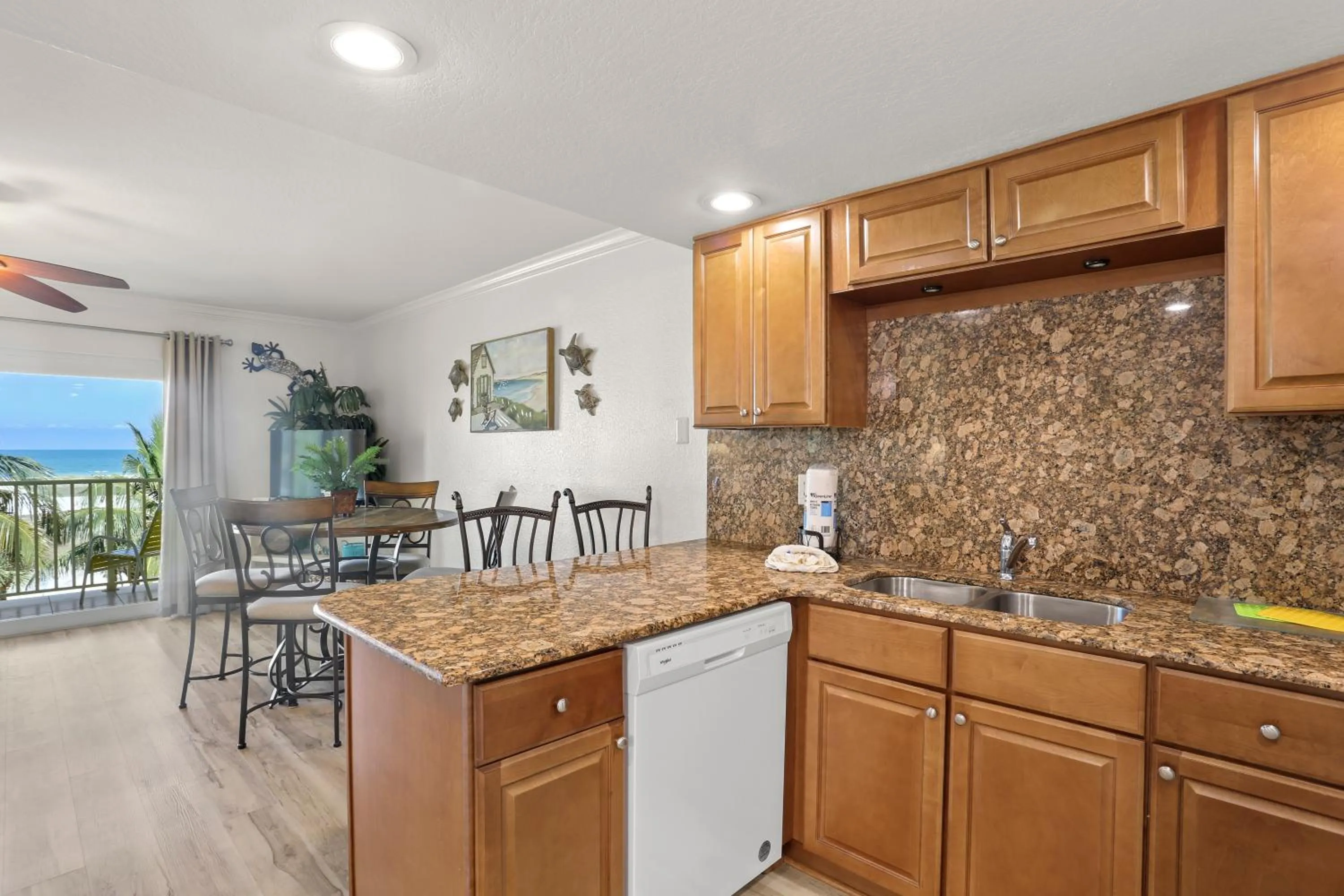 South Beach Condo Hotel by Travel Resort Services, Inc.