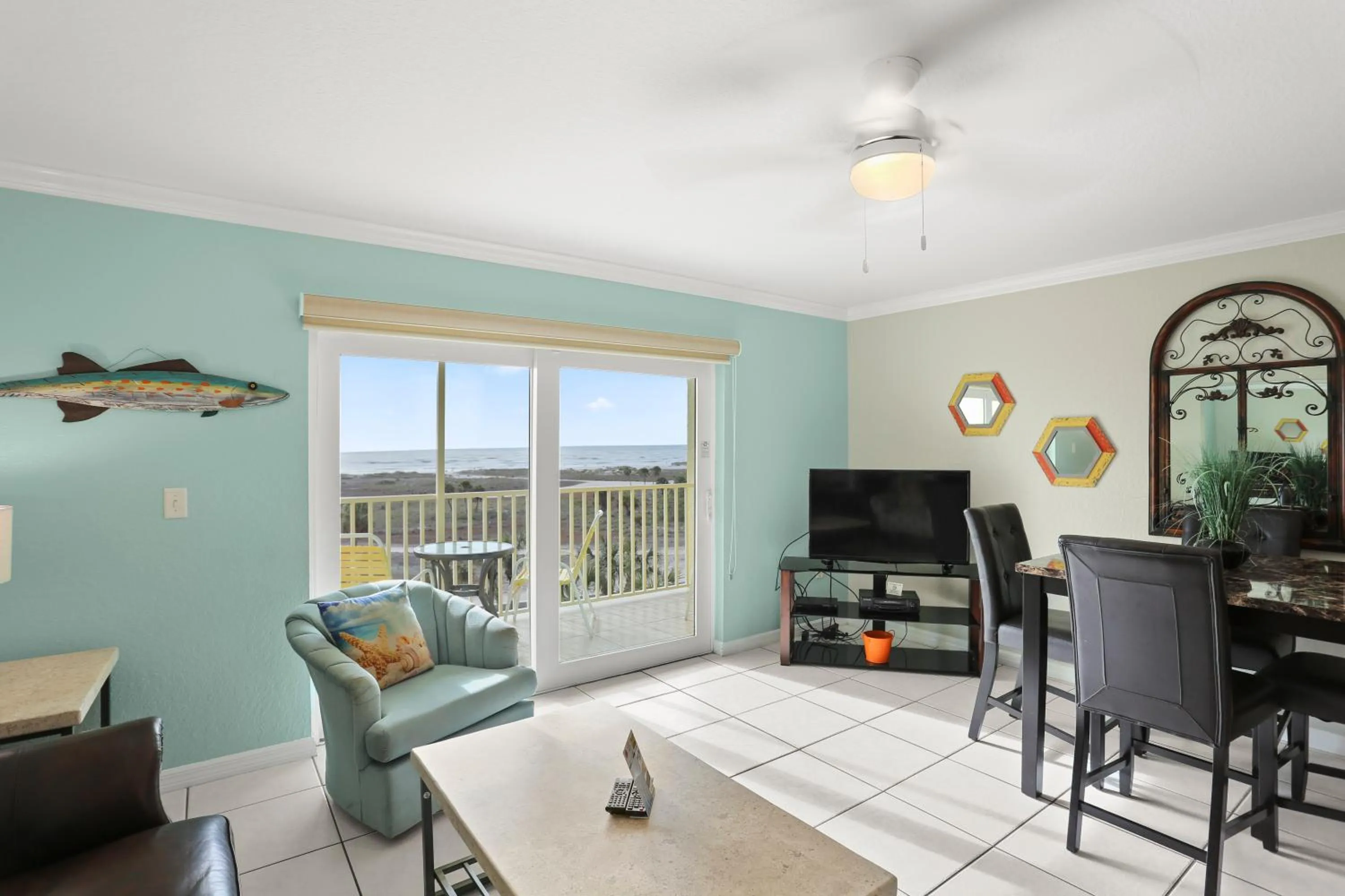 South Beach Condo Hotel by Travel Resort Services, Inc.