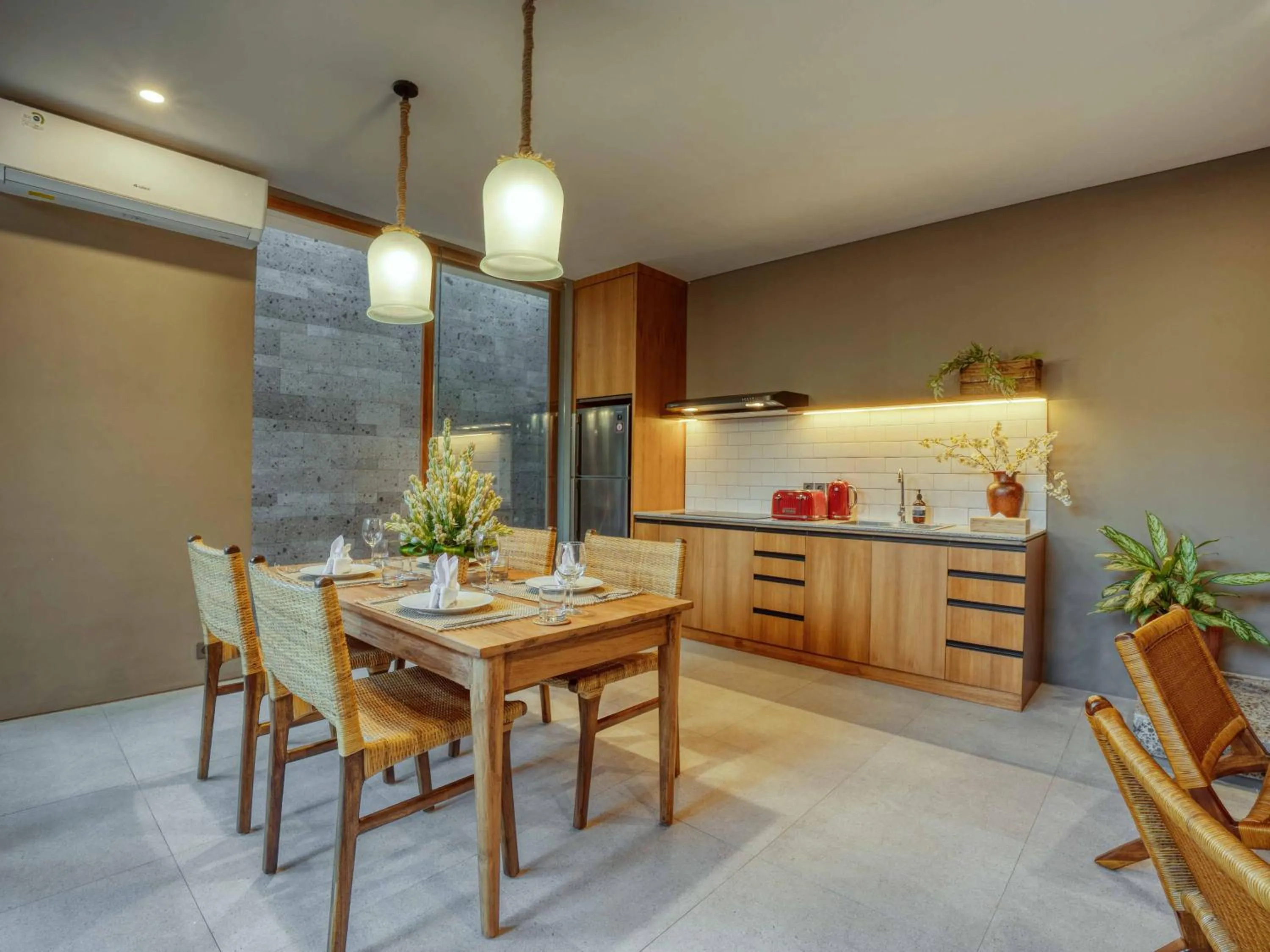 Pulang Villas Pererenan by Nakula